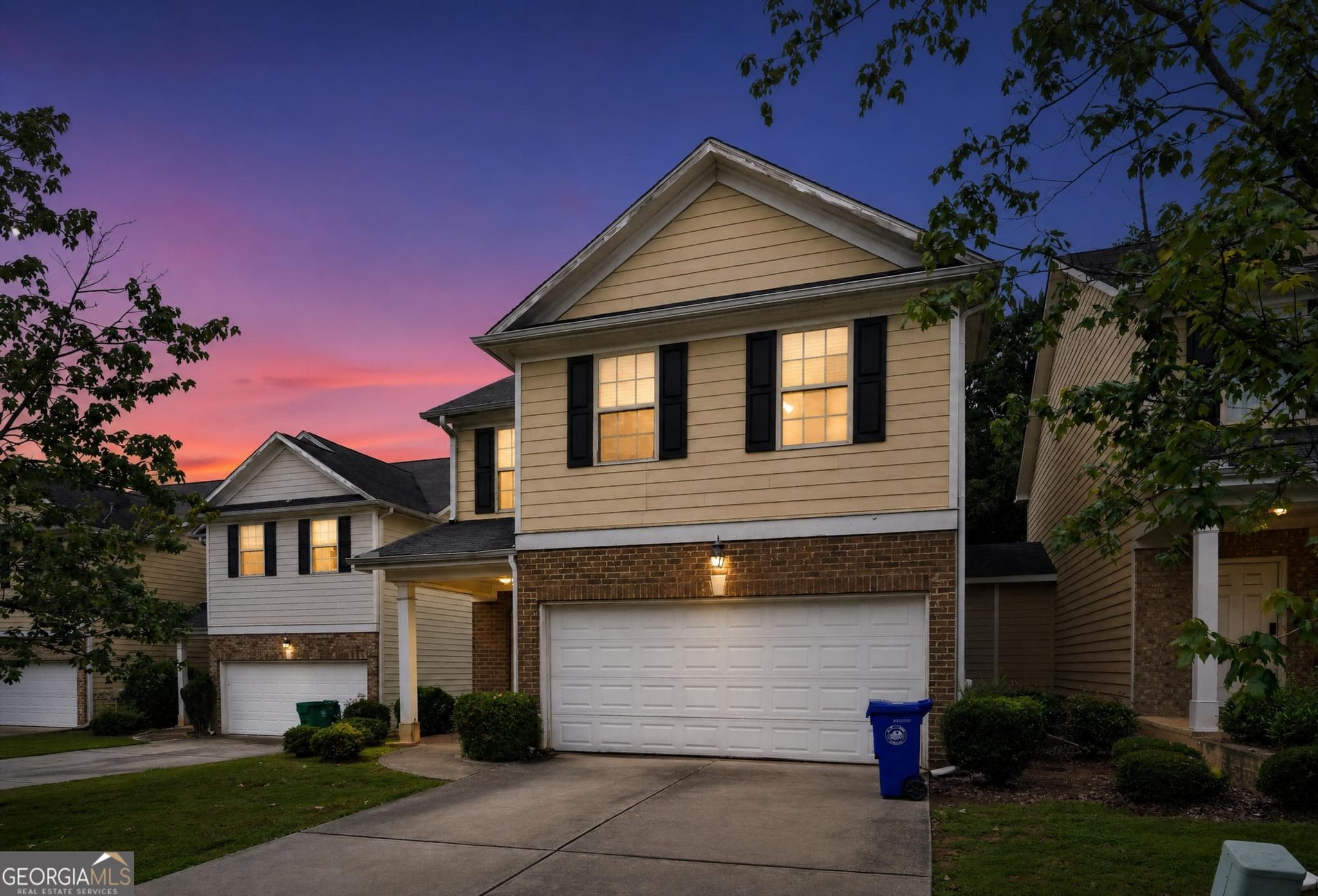 4 bedroom, 3 bathroom, 1,992 sq ft single family residence for sale at 6381 Shadow Square, Lithonia, GA 30058 — photo 6