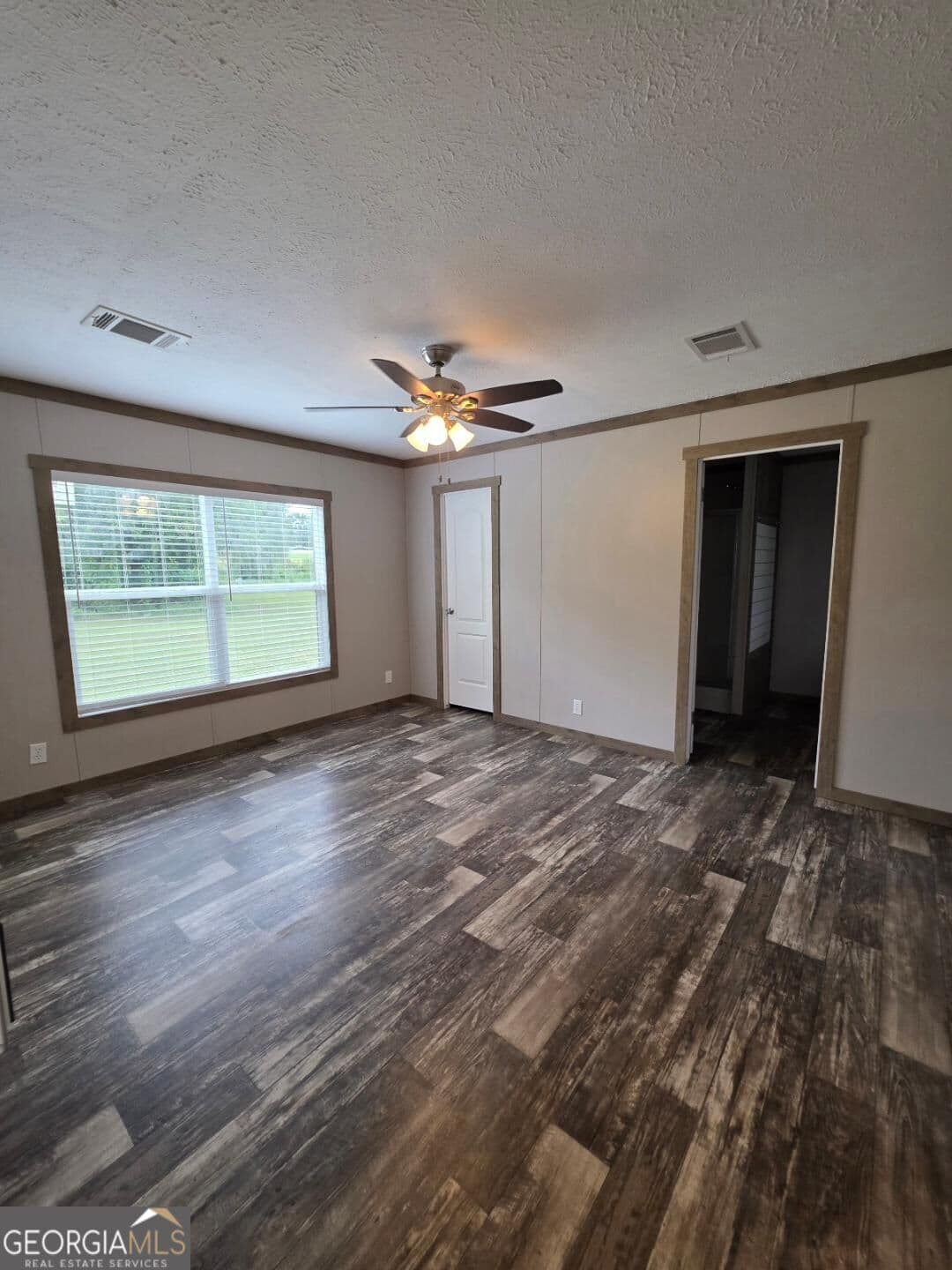 3 bedroom, 2 bathroom, 1,216 sq ft manufactured home,single family residence for rent at 868 Old Savannah Highway, Claxton, GA 30417 for $1,500 a month — photo 7