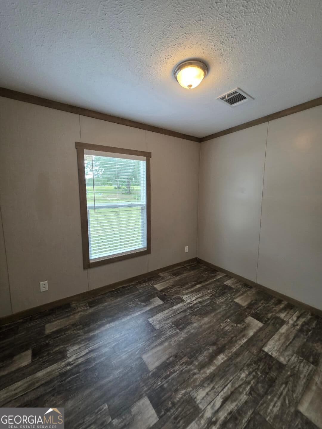 3 bedroom, 2 bathroom, 1,216 sq ft manufactured home,single family residence for rent at 868 Old Savannah Highway, Claxton, GA 30417 for $1,500 a month — photo 8