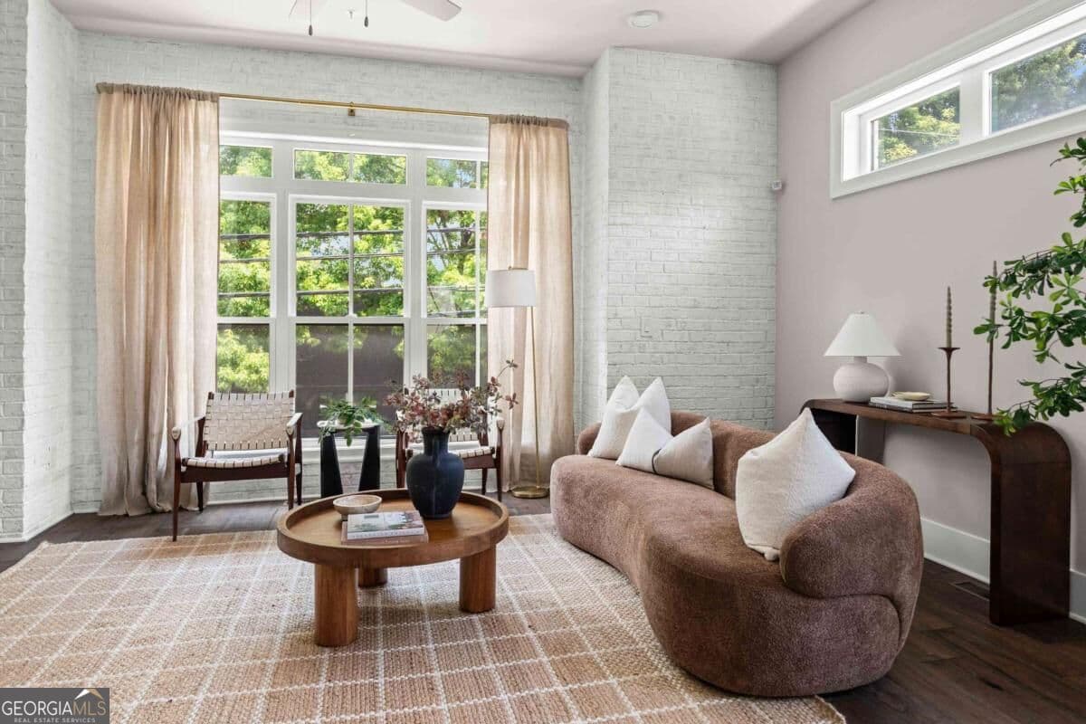 3 bedroom, 3.5 bathroom, 2,811 sq ft townhouse for sale at 574 Boulevard Place, Atlanta, GA 30308 — photo 10