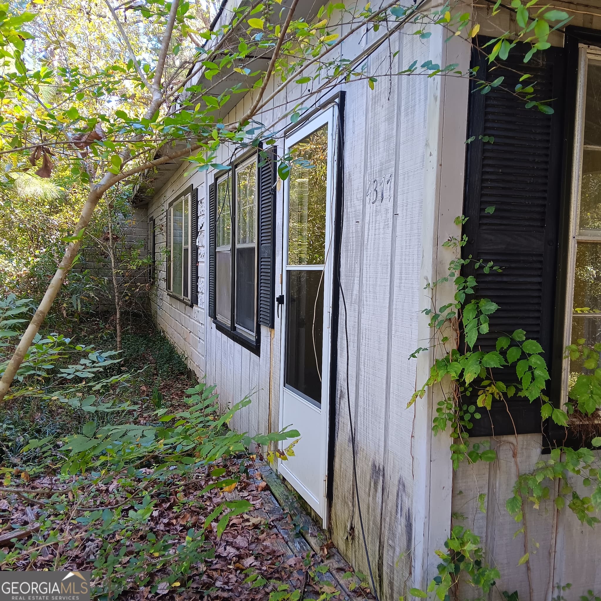 3 bedroom, 2 bathroom single family residence under contract at 4377 Rock Mills Road, Franklin, GA 30217 — photo 8