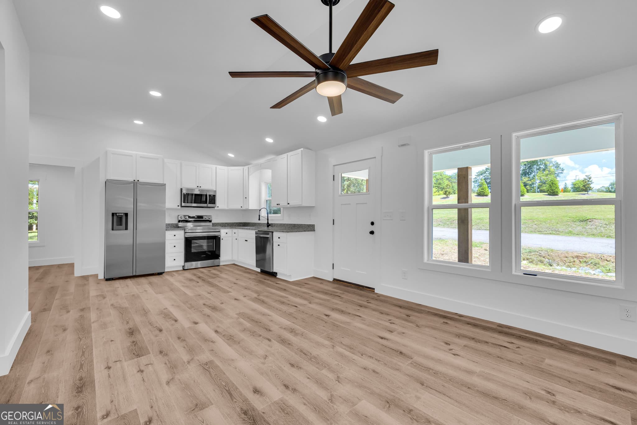 3 bedroom, 2 bathroom, 1,250 sq ft single family residence for sale at 47 Durham Street, Watkinsville, GA 30677 — photo 6