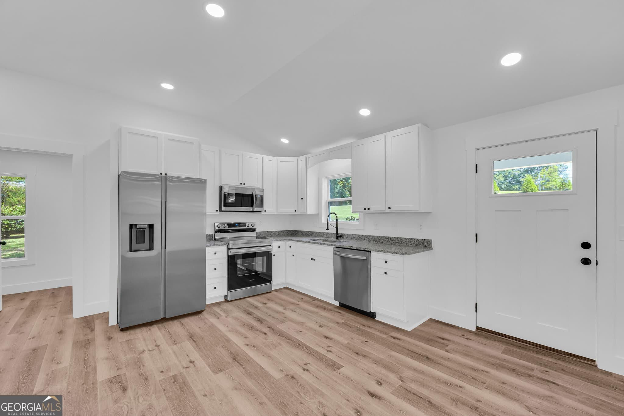 3 bedroom, 2 bathroom, 1,250 sq ft single family residence for sale at 47 Durham Street, Watkinsville, GA 30677 — photo 7