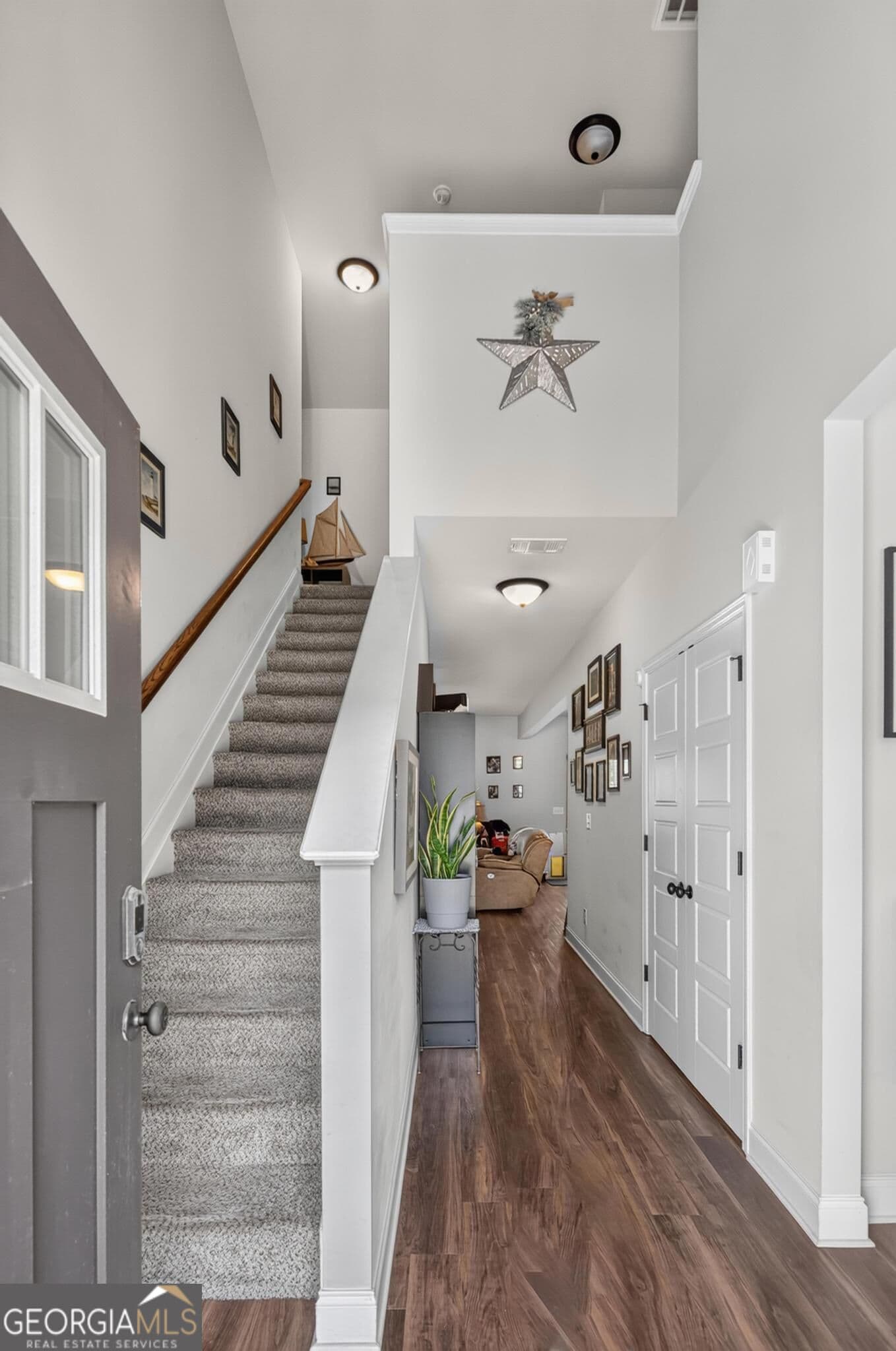 5 bedroom, 3 bathroom, 2,680 sq ft single family residence for sale at 403 Coles Way, Statesboro, GA 30461 — photo 2