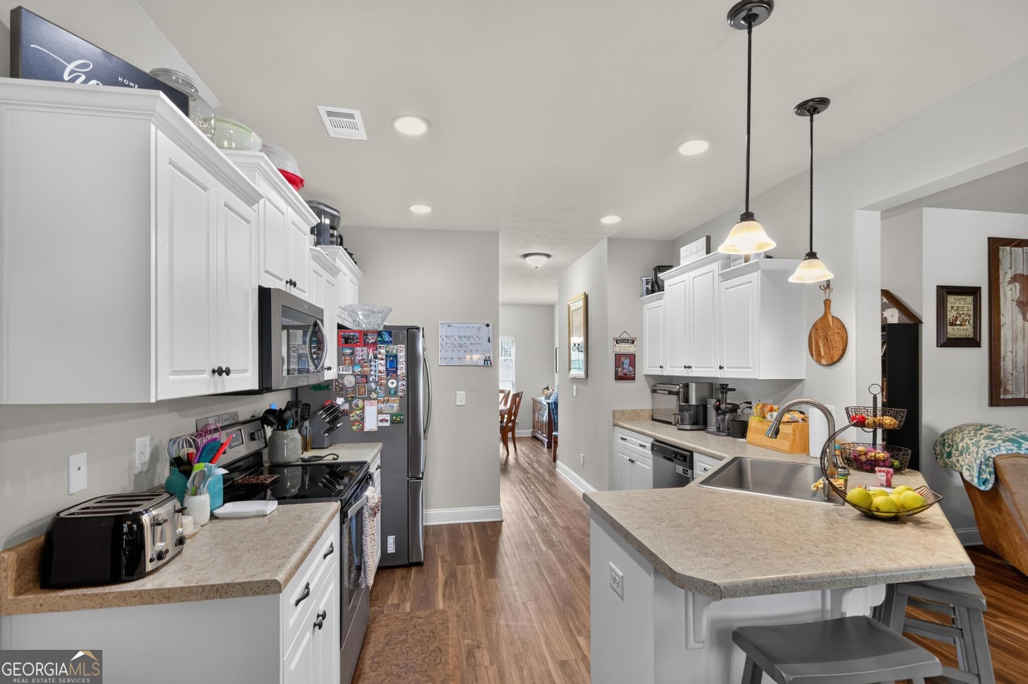 5 bedroom, 3 bathroom, 2,680 sq ft single family residence for sale at 403 Coles Way, Statesboro, GA 30461 — photo 8