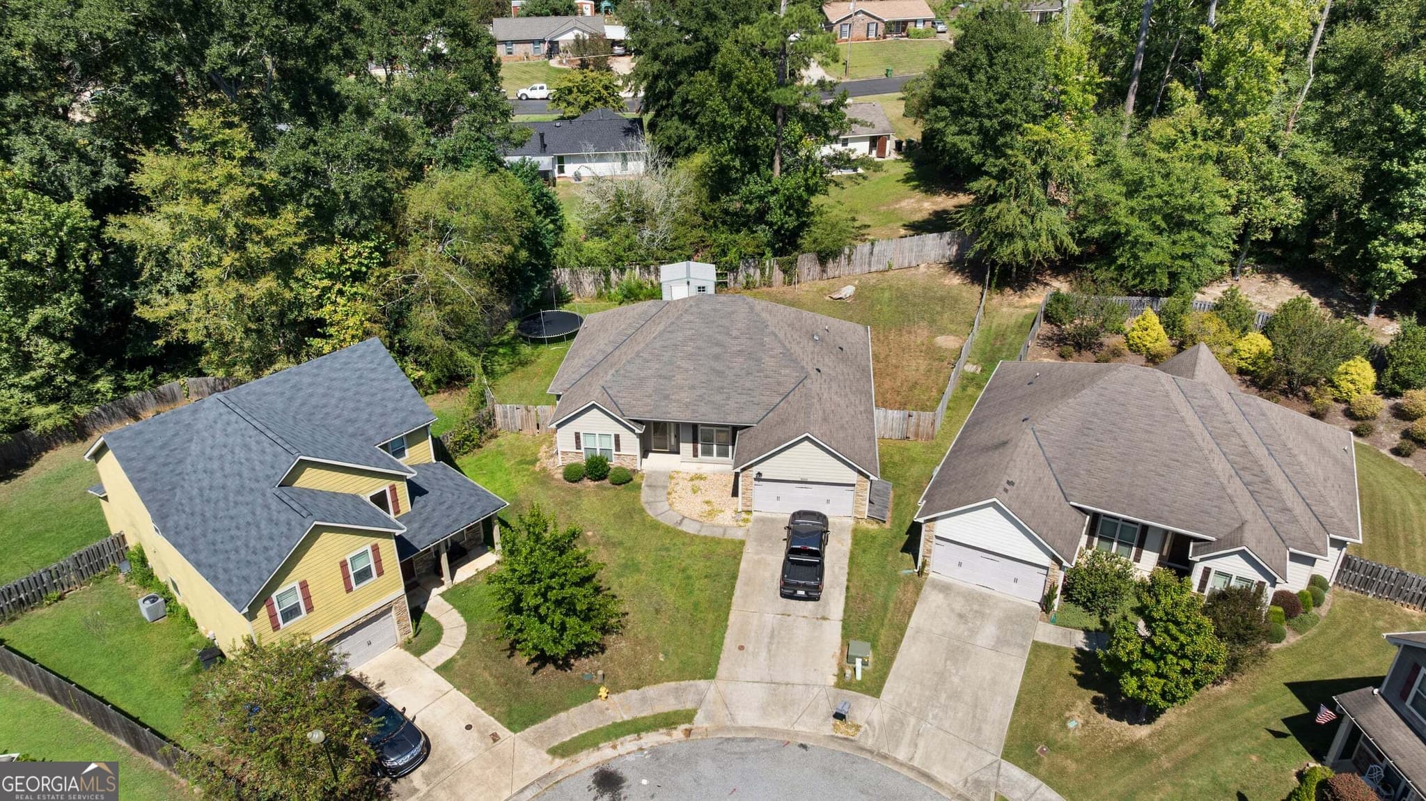 4 bedroom, 2 bathroom, 1,964 sq ft single family residence for sale at 8232 Lantern Court, Columbus, GA 31904 — photo 2