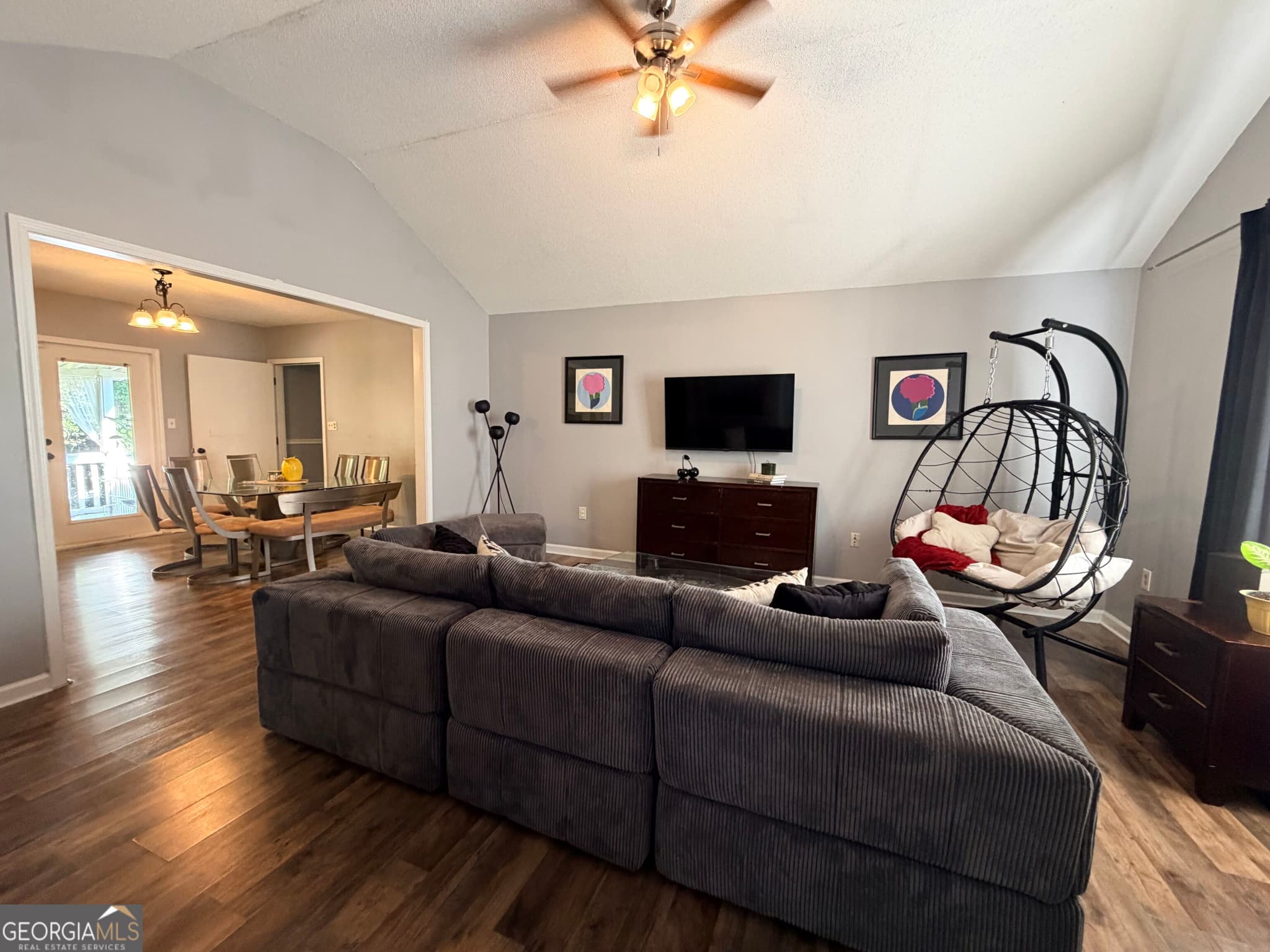 3 bedroom, 2 bathroom, 1,360 sq ft single family residence for sale at 3564 Confederate Drive, Macon, GA 31211 — photo 5
