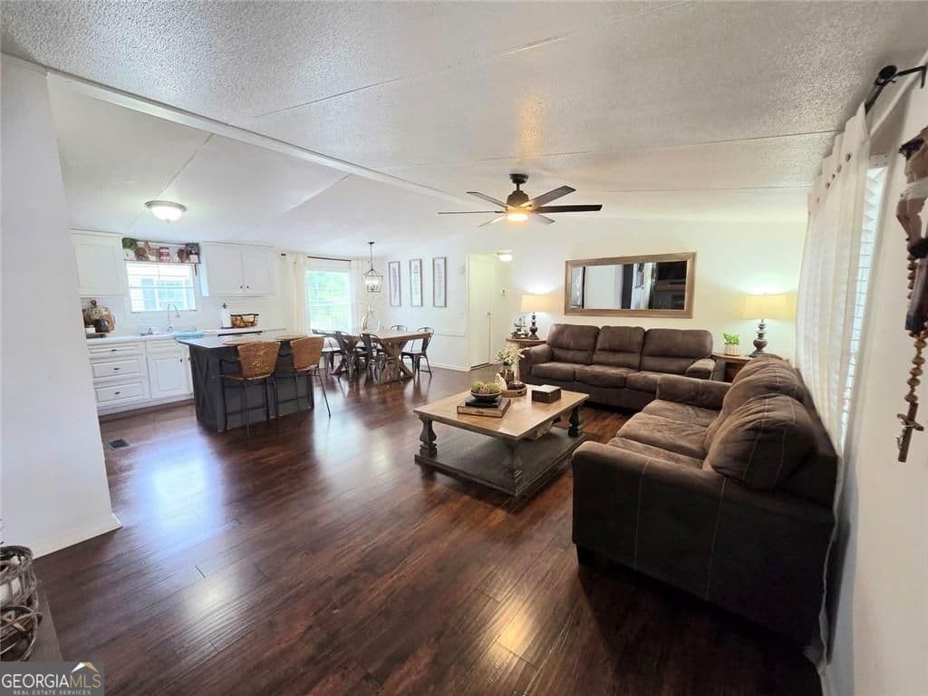 3 bedroom, 2 bathroom, 1,152 sq ft manufactured home,single family residence for sale at 4855 Peachtree Drive, Buford, GA 30518 — photo 5