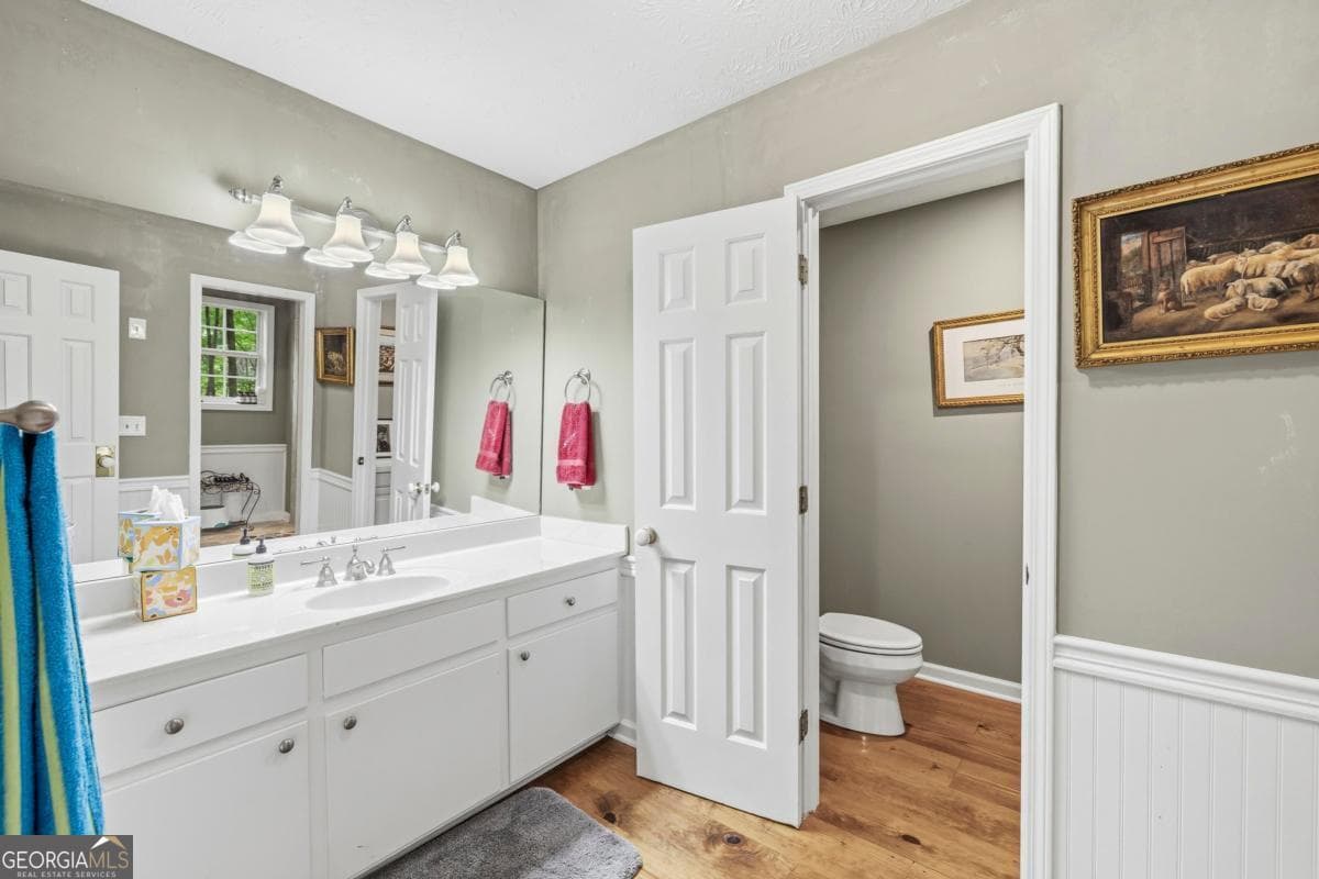 3 bedroom, 2 bathroom, 2,594 sq ft single family residence for sale at 1010 Holmes Drive, White Plains, GA 30678 — photo 9