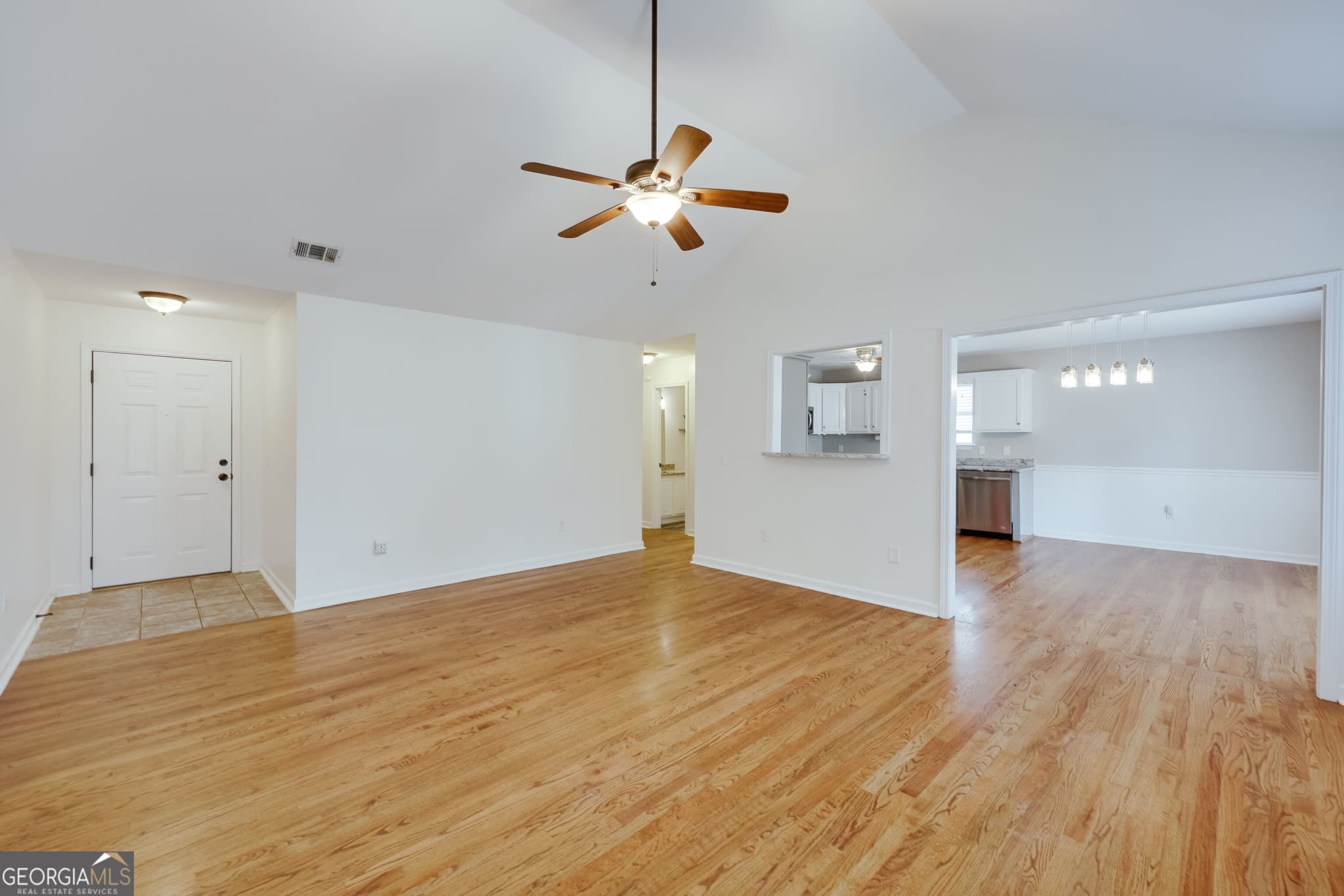 3 bedroom, 2 bathroom, 1,447 sq ft single family residence for rent at 1021 Jessica Way, Bogart, GA 30622 for $2,250 a month — photo 7