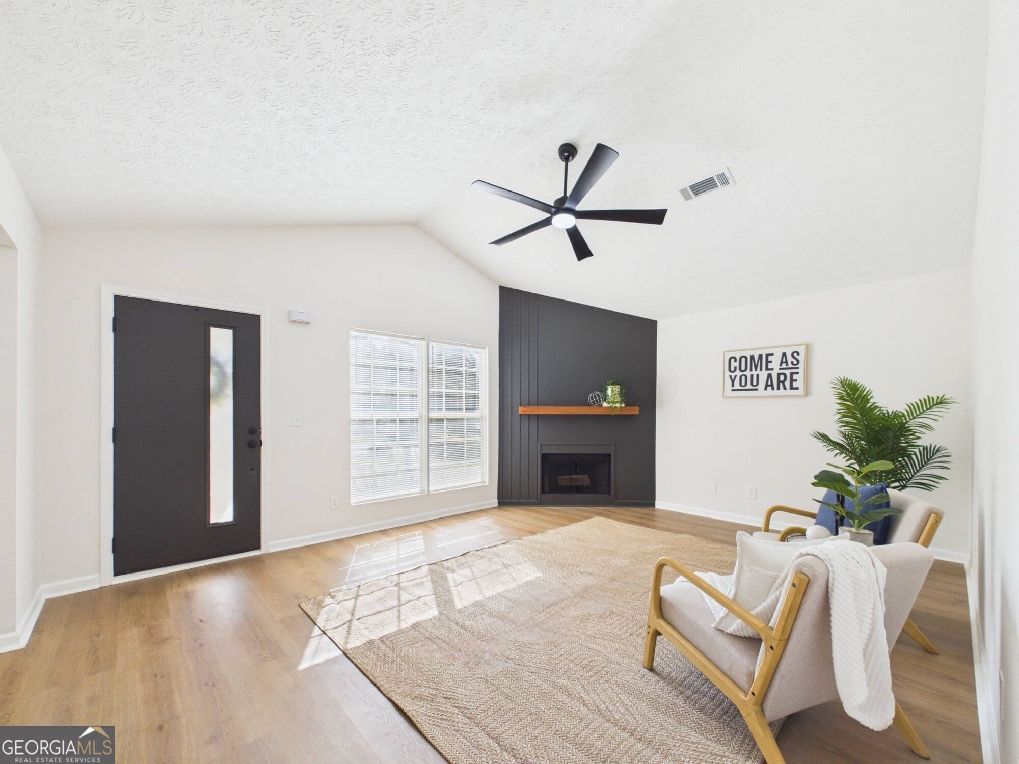 3 bedroom, 2 bathroom, 1,320 sq ft single family residence for sale at 642 Morrow Road, Forest Park, GA 30297 — photo 6