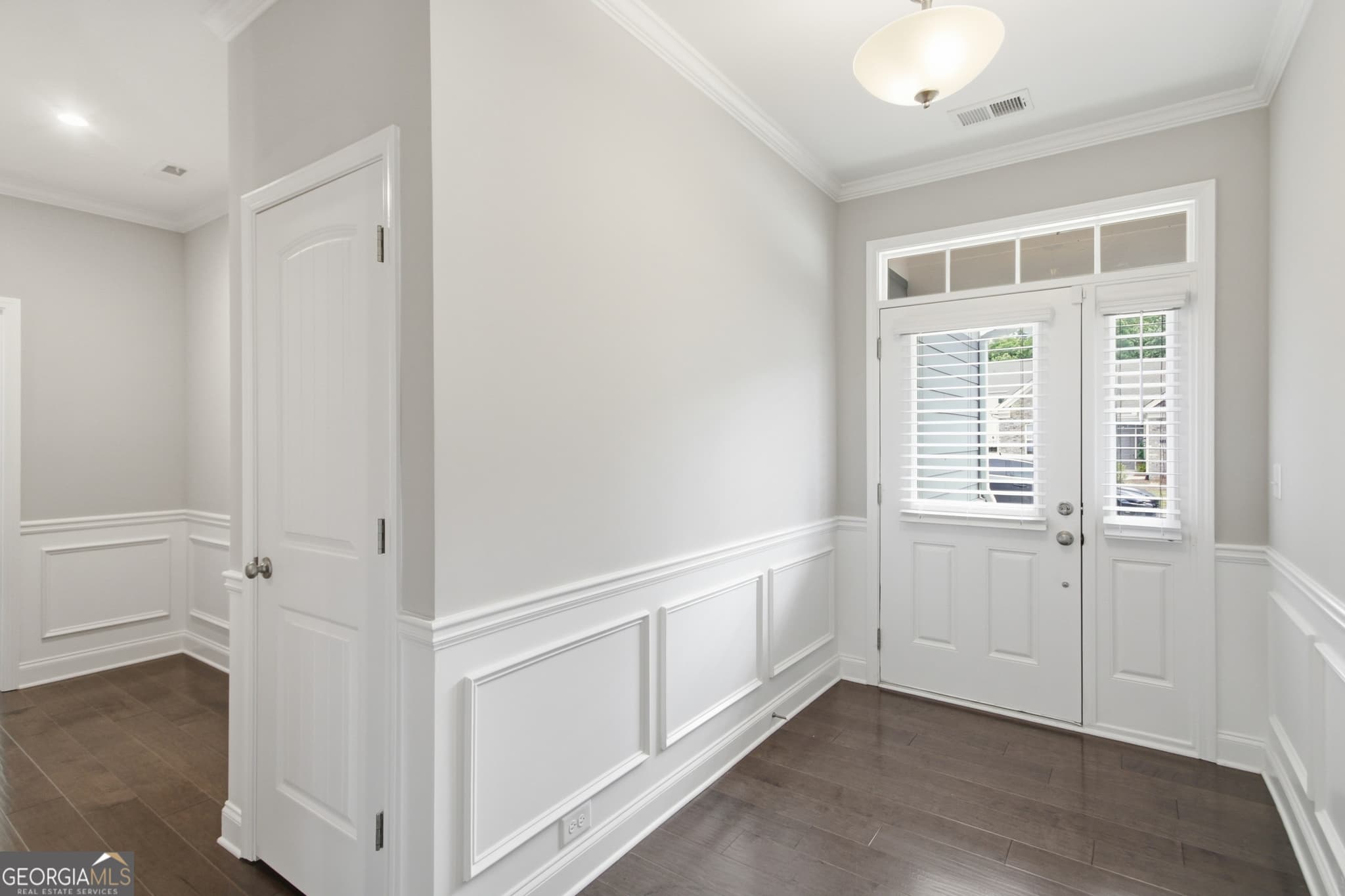 3 bedroom, 2 bathroom, 1,733 sq ft single family residence for sale at 210 Balsam Drive, Dallas, GA 30157 — photo 6