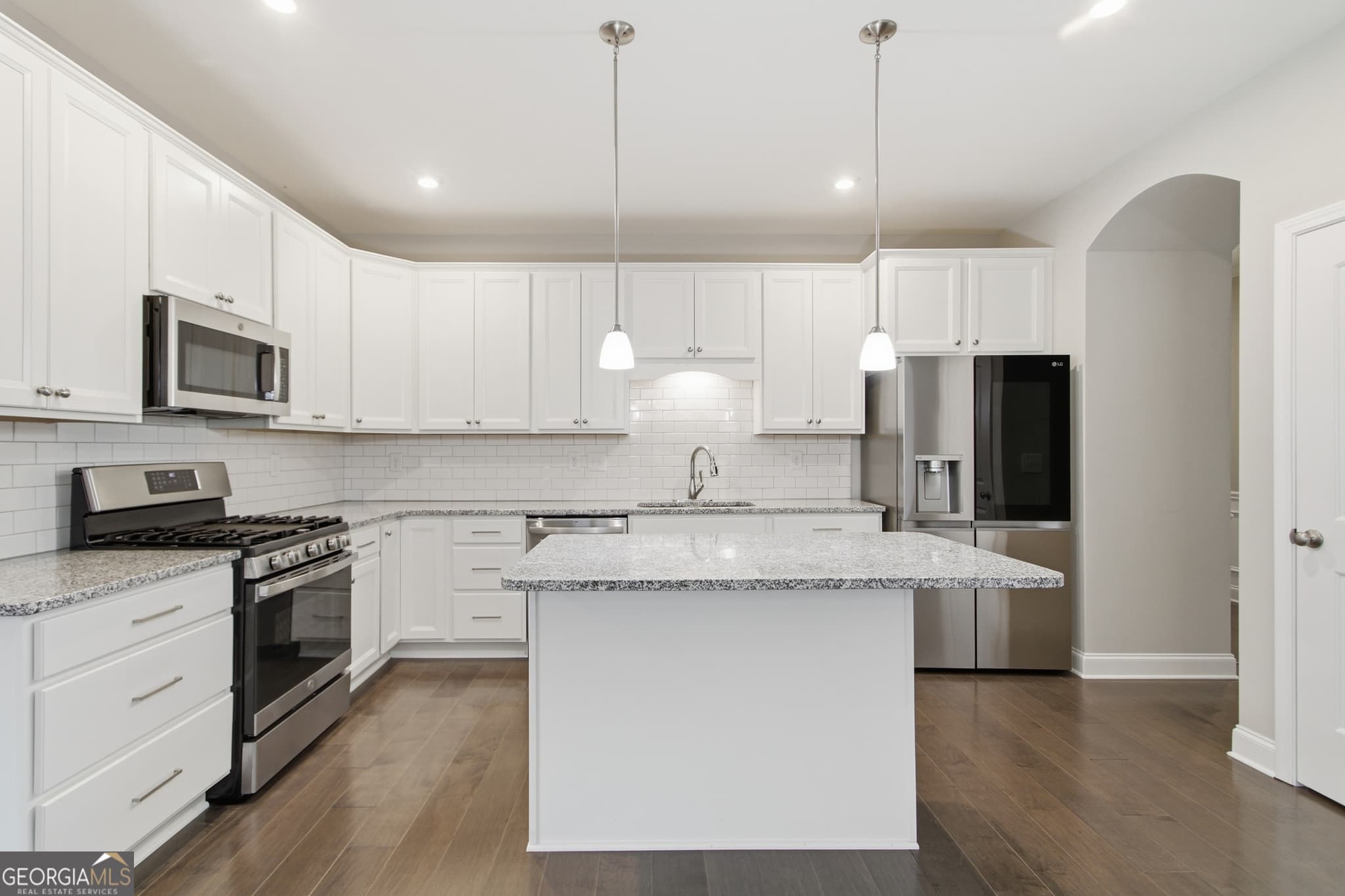 3 bedroom, 2 bathroom, 1,733 sq ft single family residence for sale at 210 Balsam Drive, Dallas, GA 30157 — photo 10