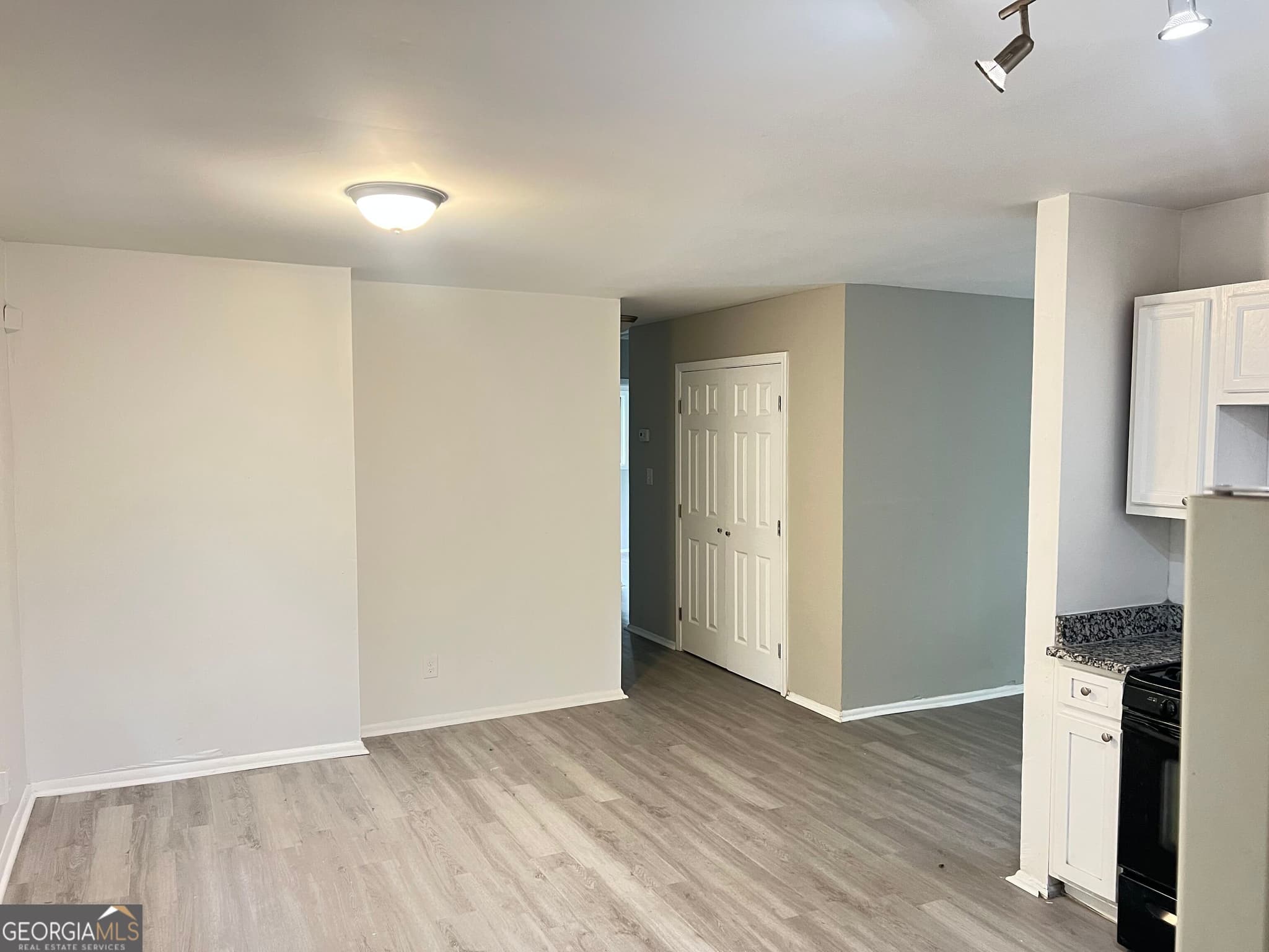 multi family for sale at 1259 Pineglen Drive, Riverdale, GA 30296 — photo 4