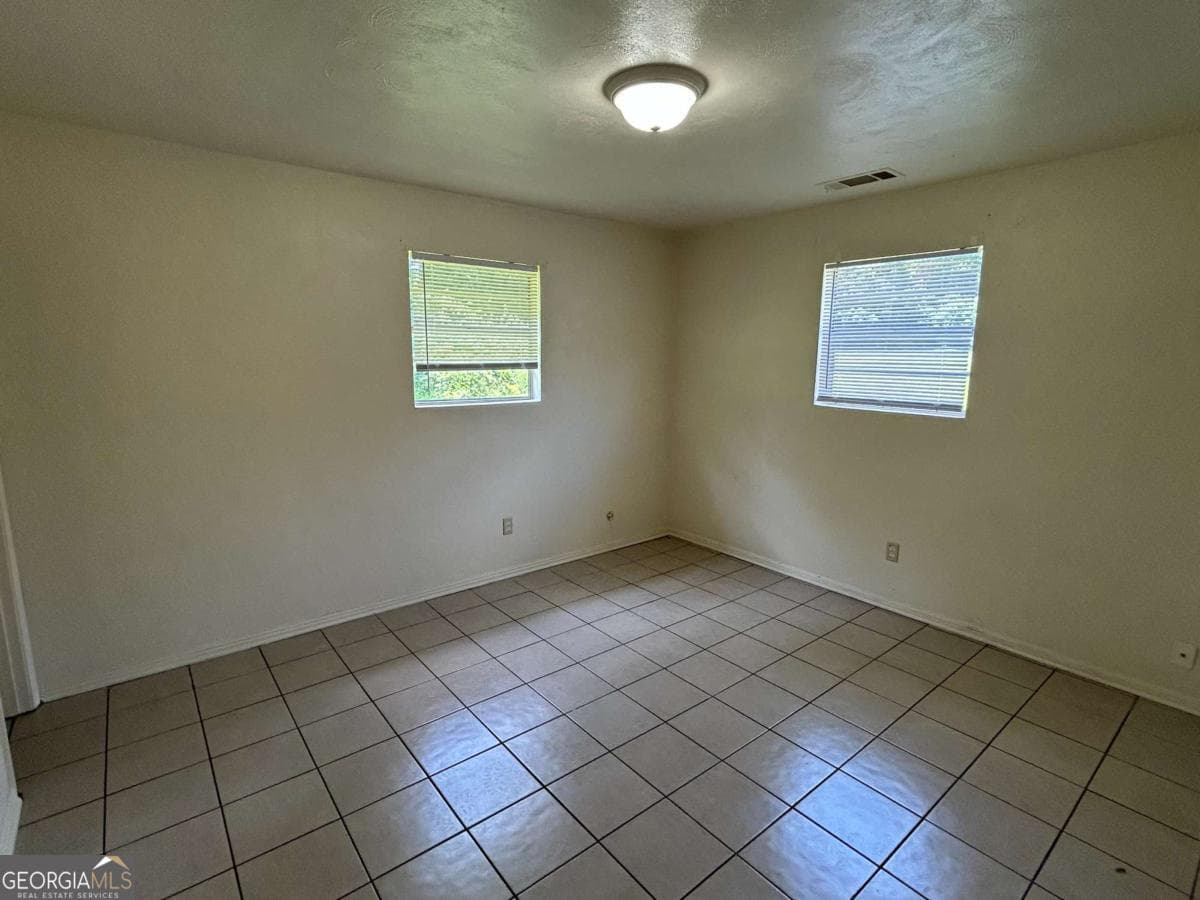1 bedroom, 1 bathroom, 1,274 sq ft single family residence for rent at 132 Candler Court, Athens, GA 30605 for $800 a month — photo 5