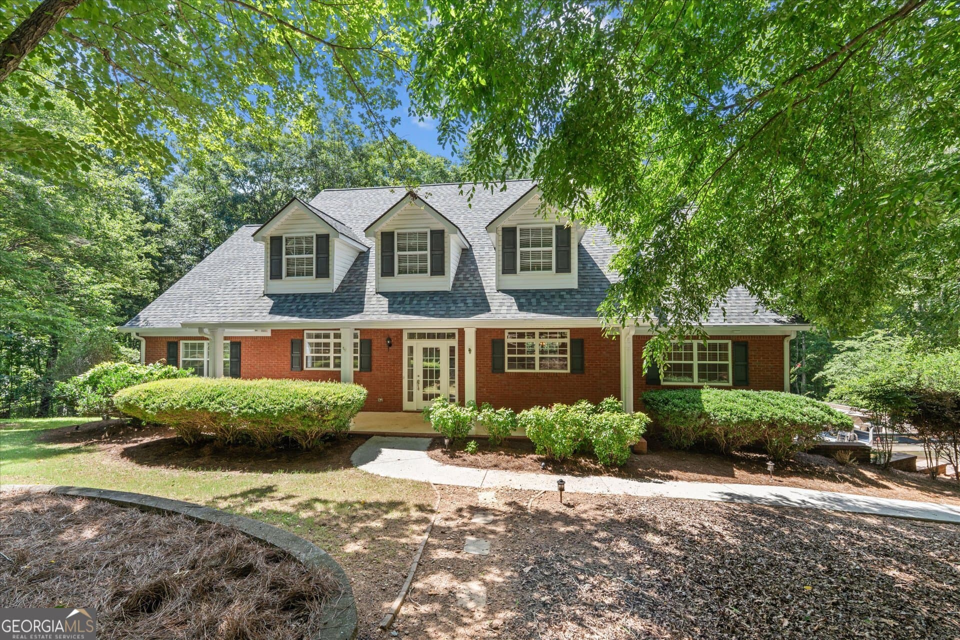 4 bedroom, 3.5 bathroom, 4,180 sq ft single family residence for sale at 5149 Woodmond Drive, Villa Rica, GA 30180 — photo 1 of 54