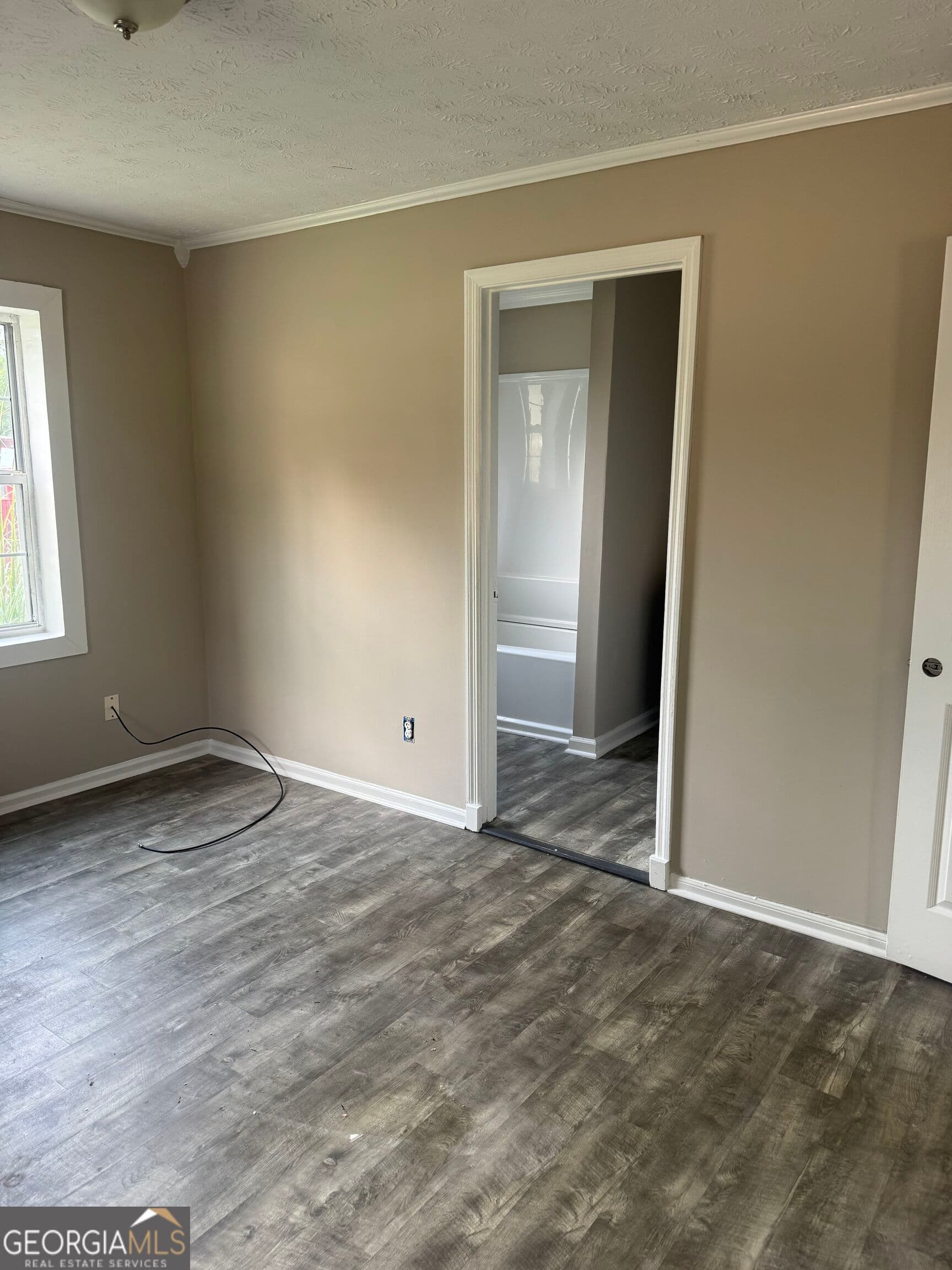 3 bedroom, 2 bathroom, 1,159 sq ft single family residence for rent at 1000 Juniper Street, Lagrange, GA 30240 for $1,150 a month — photo 5