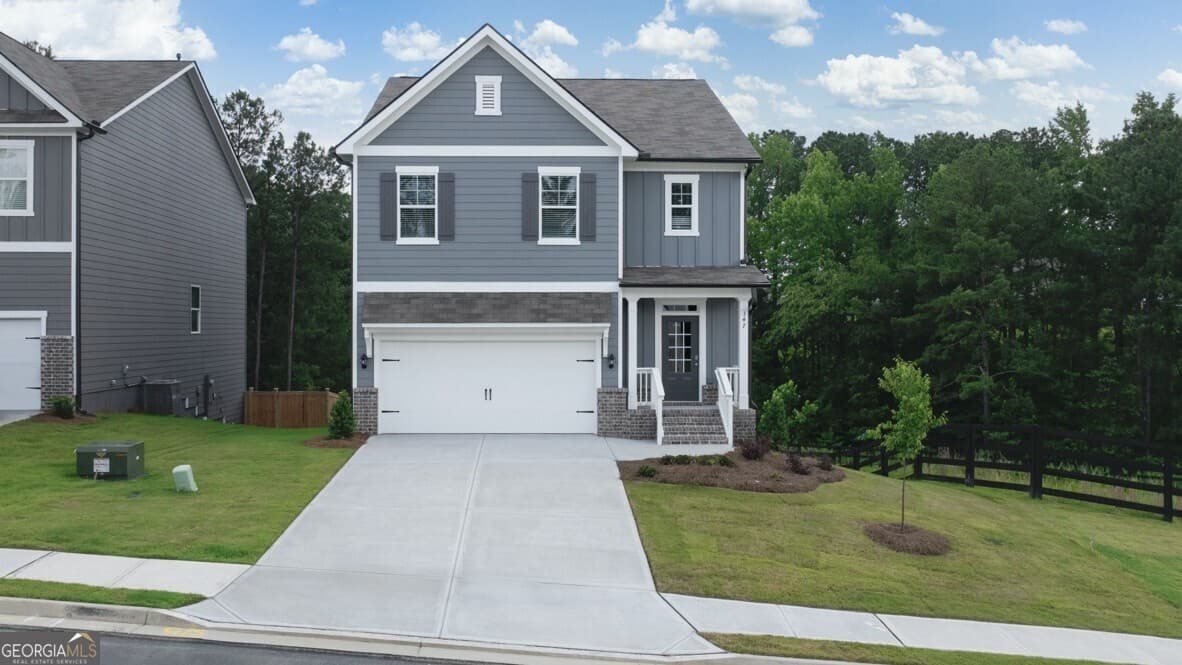 5 bedroom, 3 bathroom, 2,361 sq ft single family residence for sale at 347 Lost Creek Boulevard, Dallas, GA 30132 — photo 1 of 35