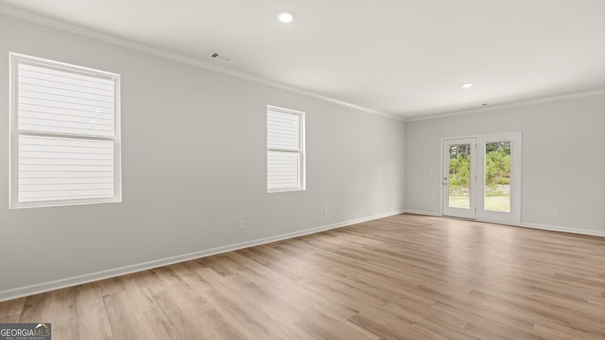 5 bedroom, 3 bathroom, 2,361 sq ft single family residence for sale at 347 Lost Creek Boulevard, Dallas, GA 30132 — photo 10