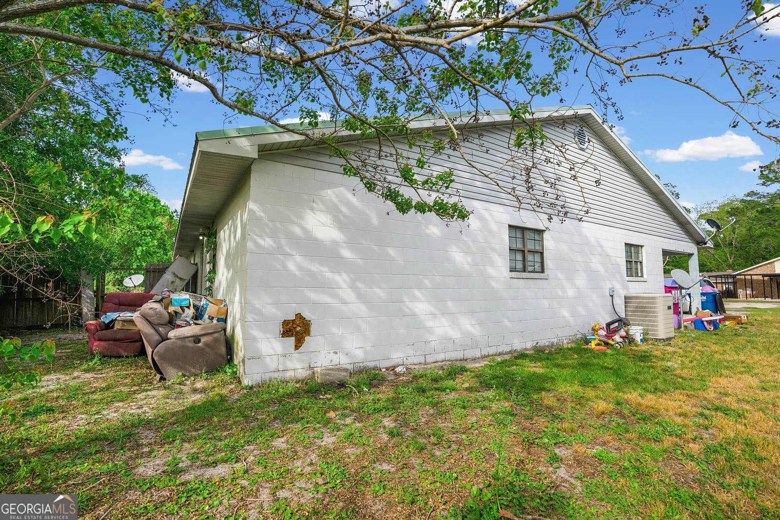 multi family for sale at 304 Cannon Street, Nahunta, GA 31553 — photo 6