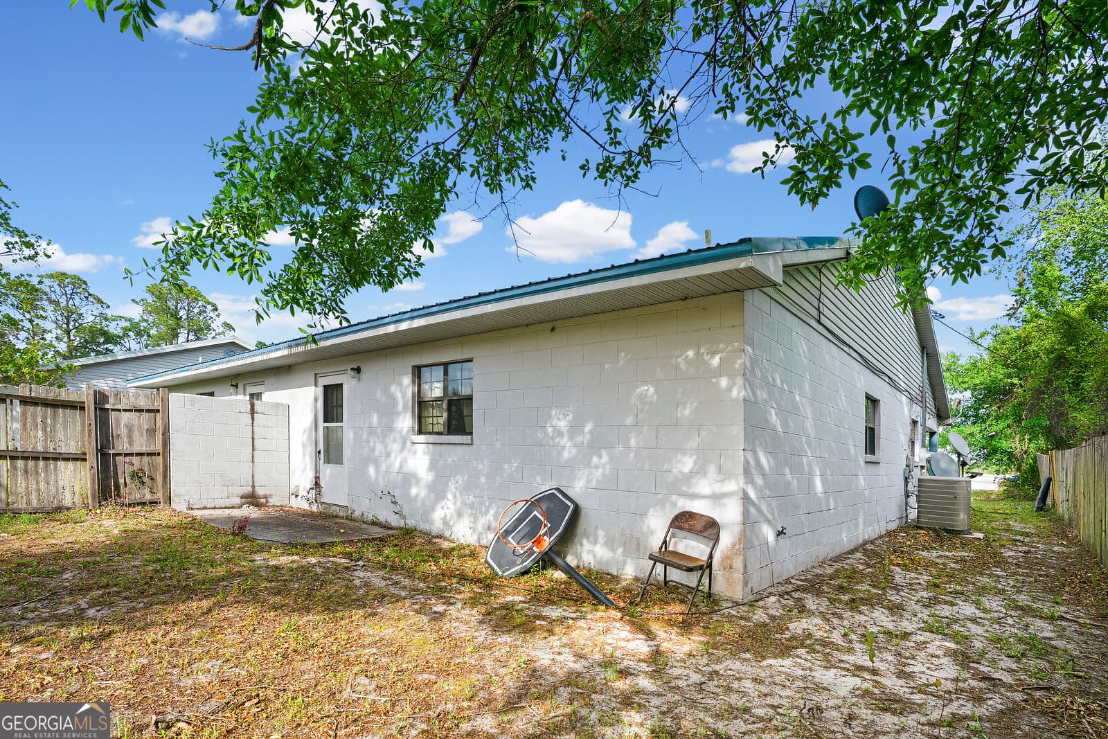 multi family for sale at 304 Cannon Street, Nahunta, GA 31553 — photo 7