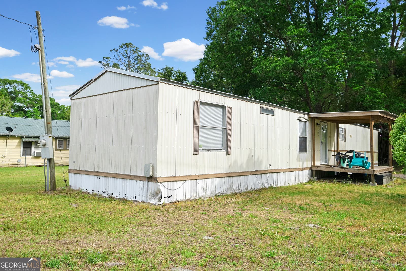 multi family for sale at 304 Cannon Street, Nahunta, GA 31553 — photo 3