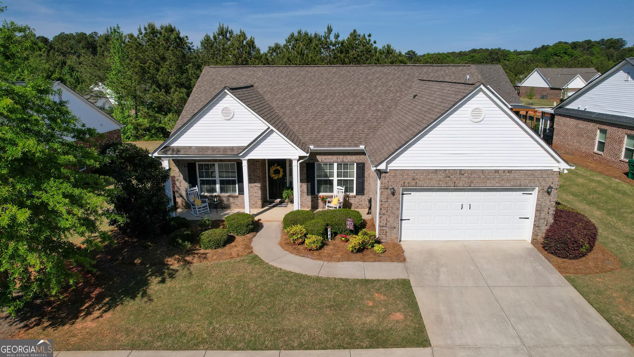 3 bedroom, 2 bathroom, 2,274 sq ft single family residence for sale at 848 Crossroads Court, Social Circle, GA 30025 — photo 2