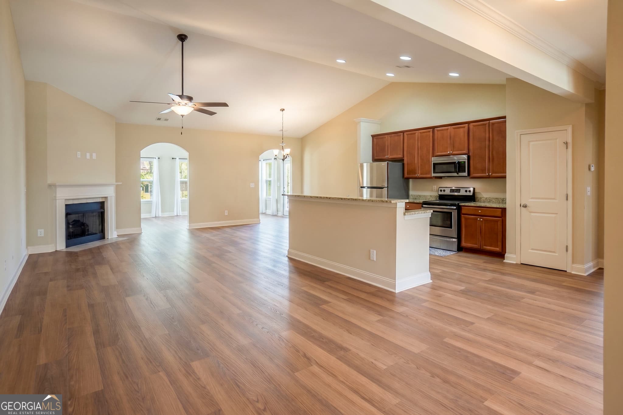 3 bedroom, 2 bathroom, 2,274 sq ft single family residence for sale at 848 Crossroads Court, Social Circle, GA 30025 — photo 10