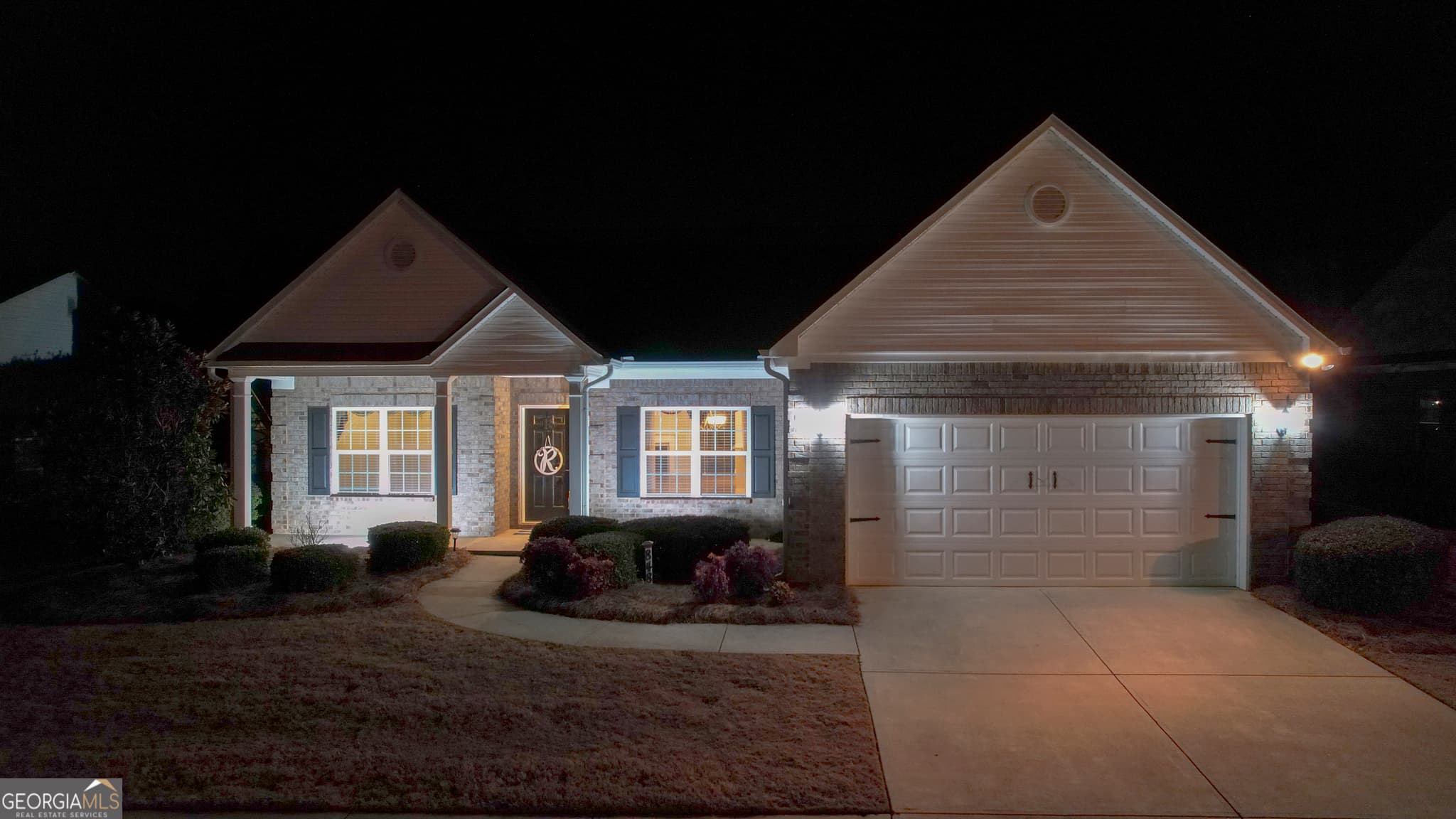 3 bedroom, 2 bathroom, 2,274 sq ft single family residence for sale at 848 Crossroads Court, Social Circle, GA 30025 — photo 8