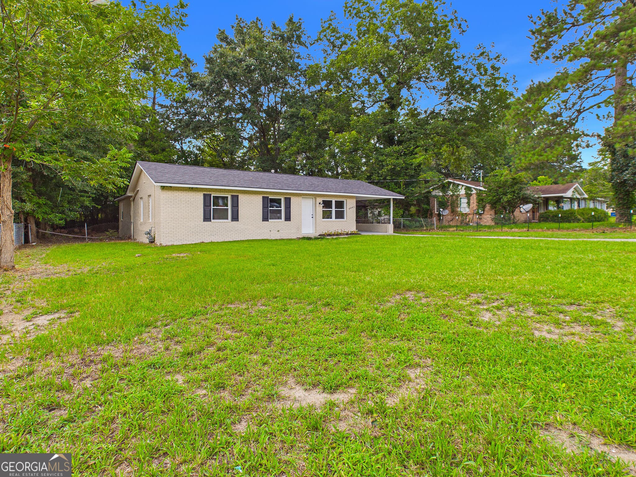 4 bedroom, 2 bathroom, 1,587 sq ft single family residence for sale at 4445 Pinedale Drive, Macon, GA 31206 — photo 3