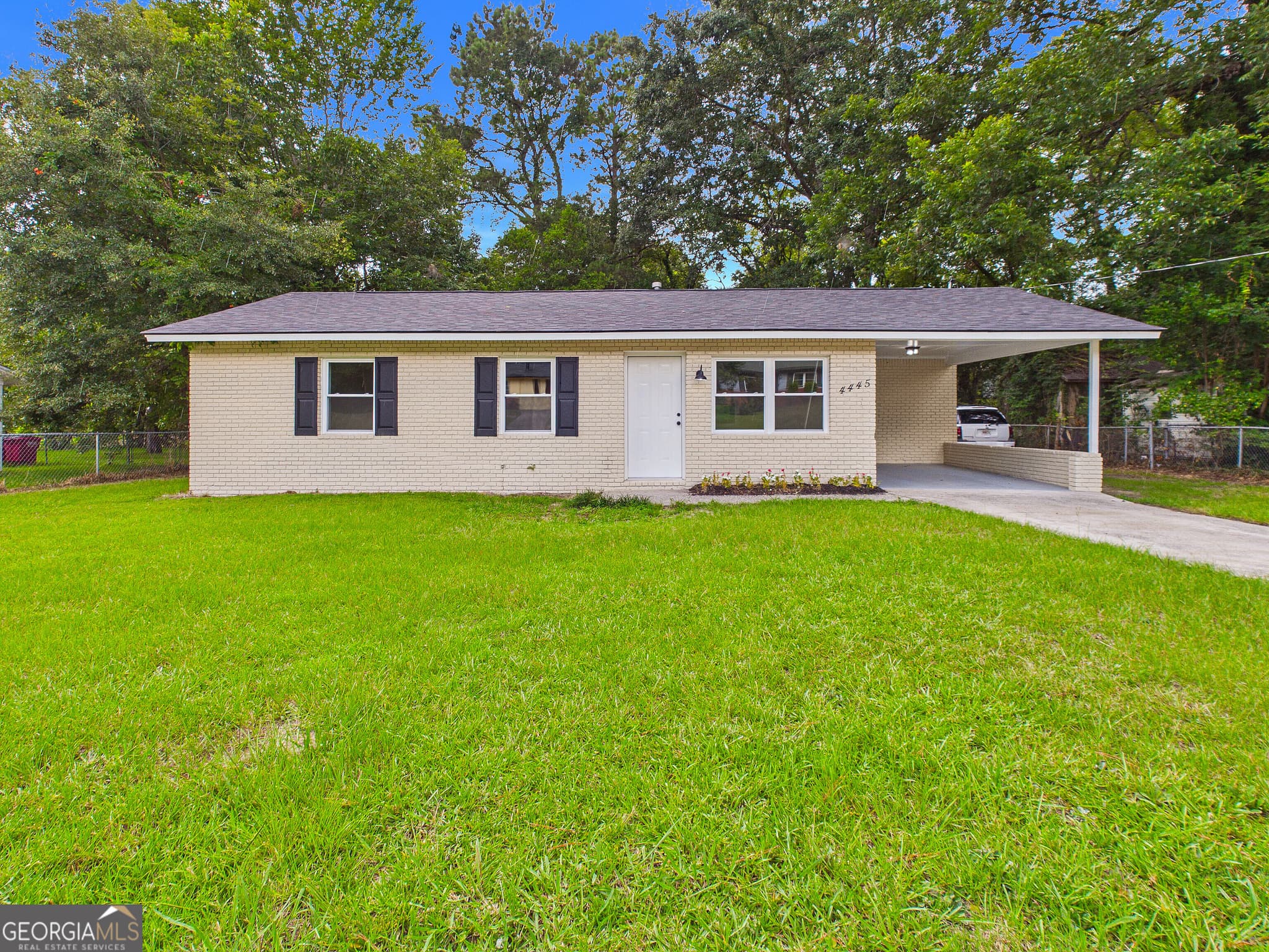 4 bedroom, 2 bathroom, 1,587 sq ft single family residence for sale at 4445 Pinedale Drive, Macon, GA 31206 — photo 1 of 51