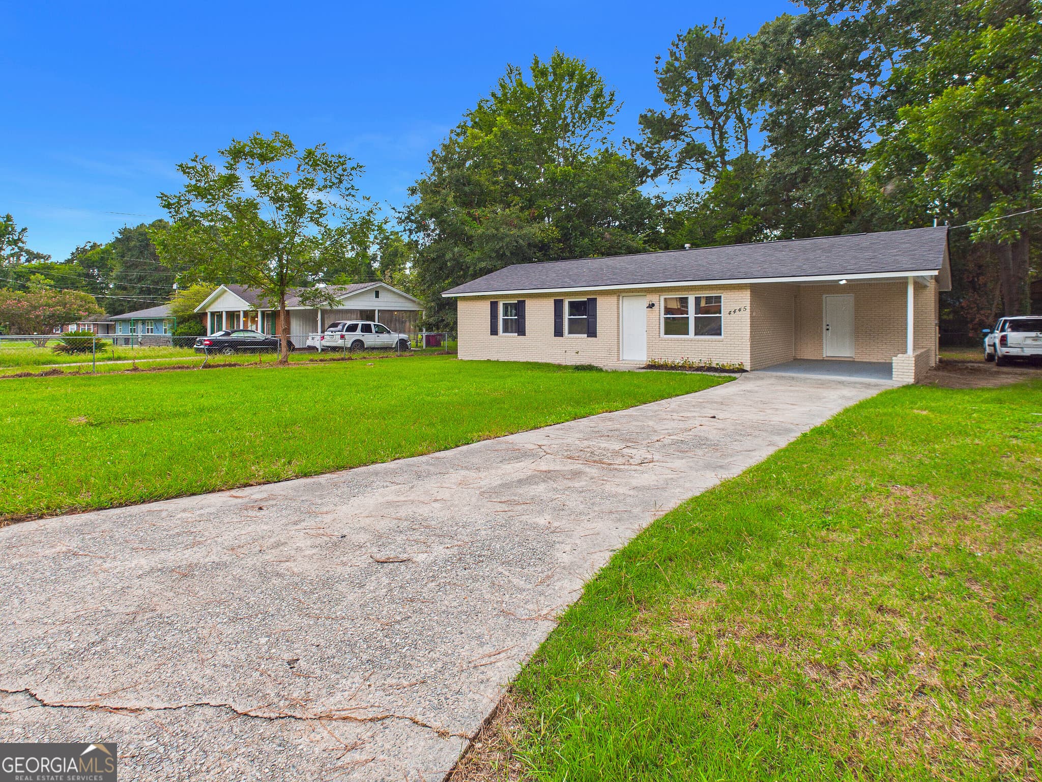 4 bedroom, 2 bathroom, 1,587 sq ft single family residence for sale at 4445 Pinedale Drive, Macon, GA 31206 — photo 5