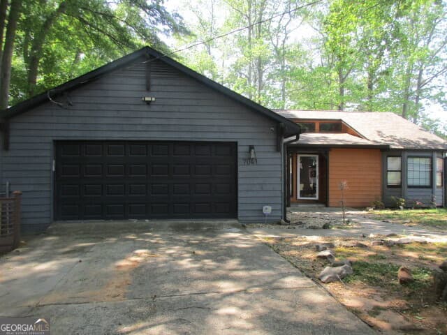 4 bedroom, 3 bathroom, 1,860 sq ft single family residence for sale at 7041 Babbling Brook Drive, Jonesboro, GA 30236