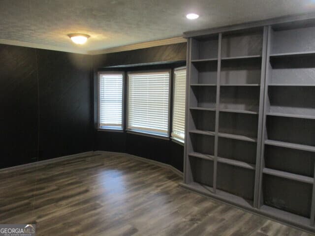 4 bedroom, 3 bathroom, 1,860 sq ft single family residence for sale at 7041 Babbling Brook Drive, Jonesboro, GA 30236 — photo 4