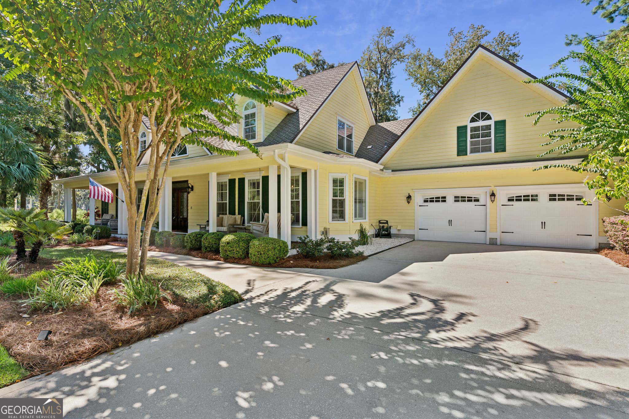 4 bedroom, 4 bathroom, 3,874 sq ft single family residence for sale at 440 Eagle Crest Drive, Waverly, GA 31565 — photo 2