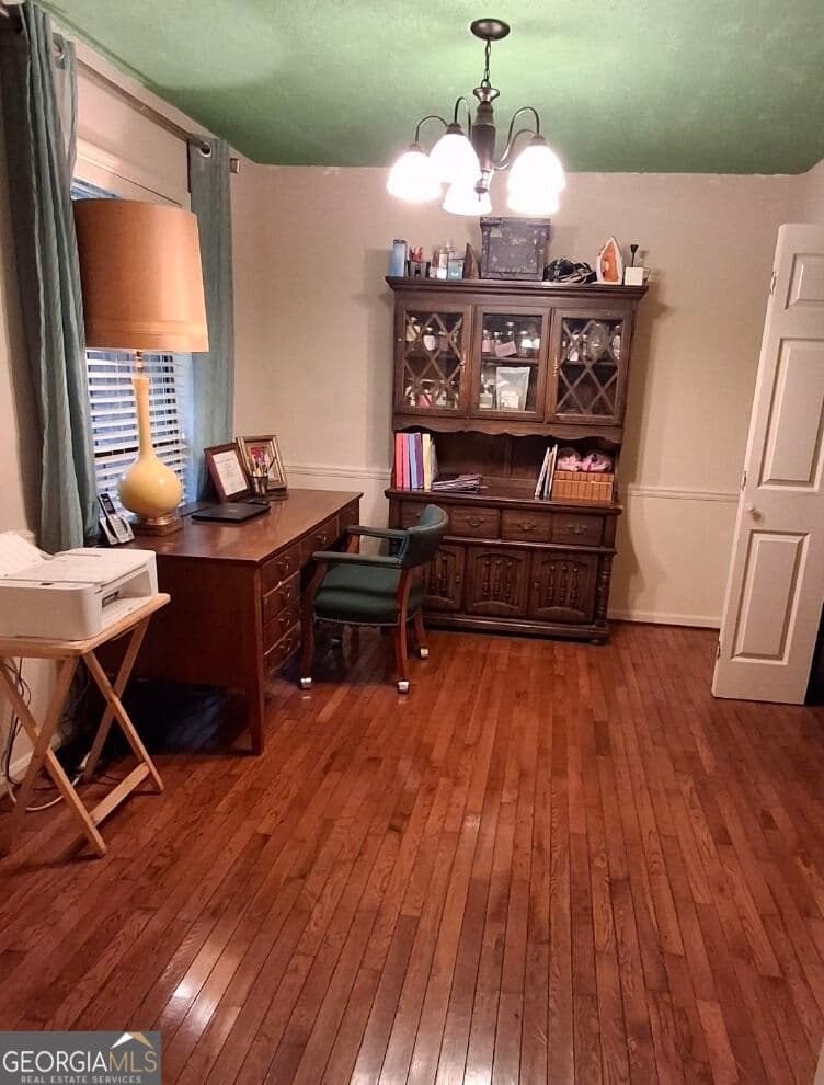 4 bedroom, 2 bathroom, 2,580 sq ft single family residence for sale at 3534 15th Avenue, Valley, AL 36854 — photo 9
