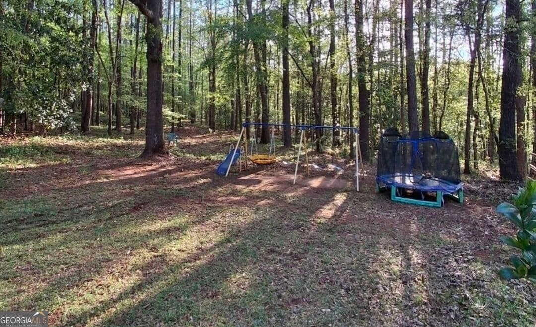 4 bedroom, 2 bathroom, 2,580 sq ft single family residence for sale at 3534 15th Avenue, Valley, AL 36854 — photo 8