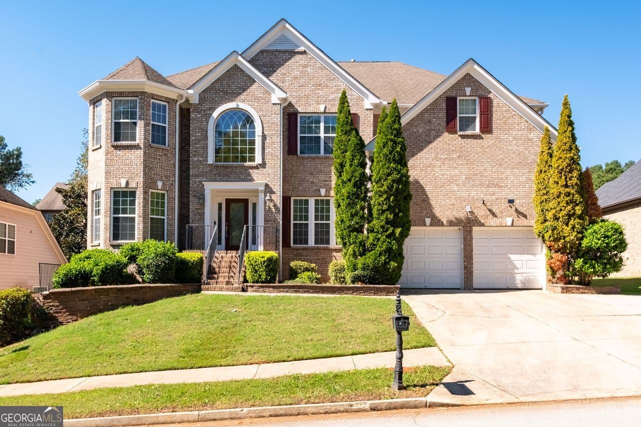 6 bedroom, 5 bathroom, 3,416 sq ft single family residence for sale at 3717 Shady Maple Drive, Stonecrest, GA 30038 — photo 3
