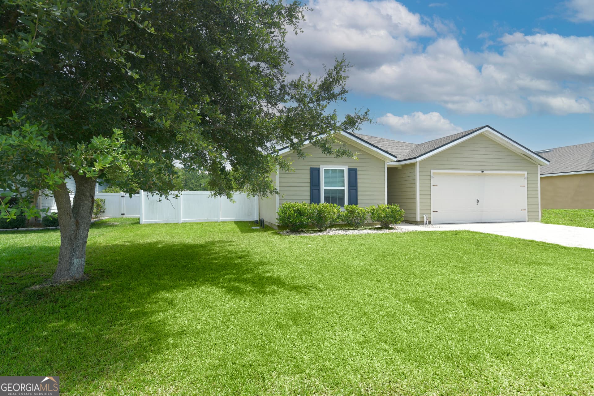 105 Paradise Court, Kingsland, GA 31548 — most recent listing photo