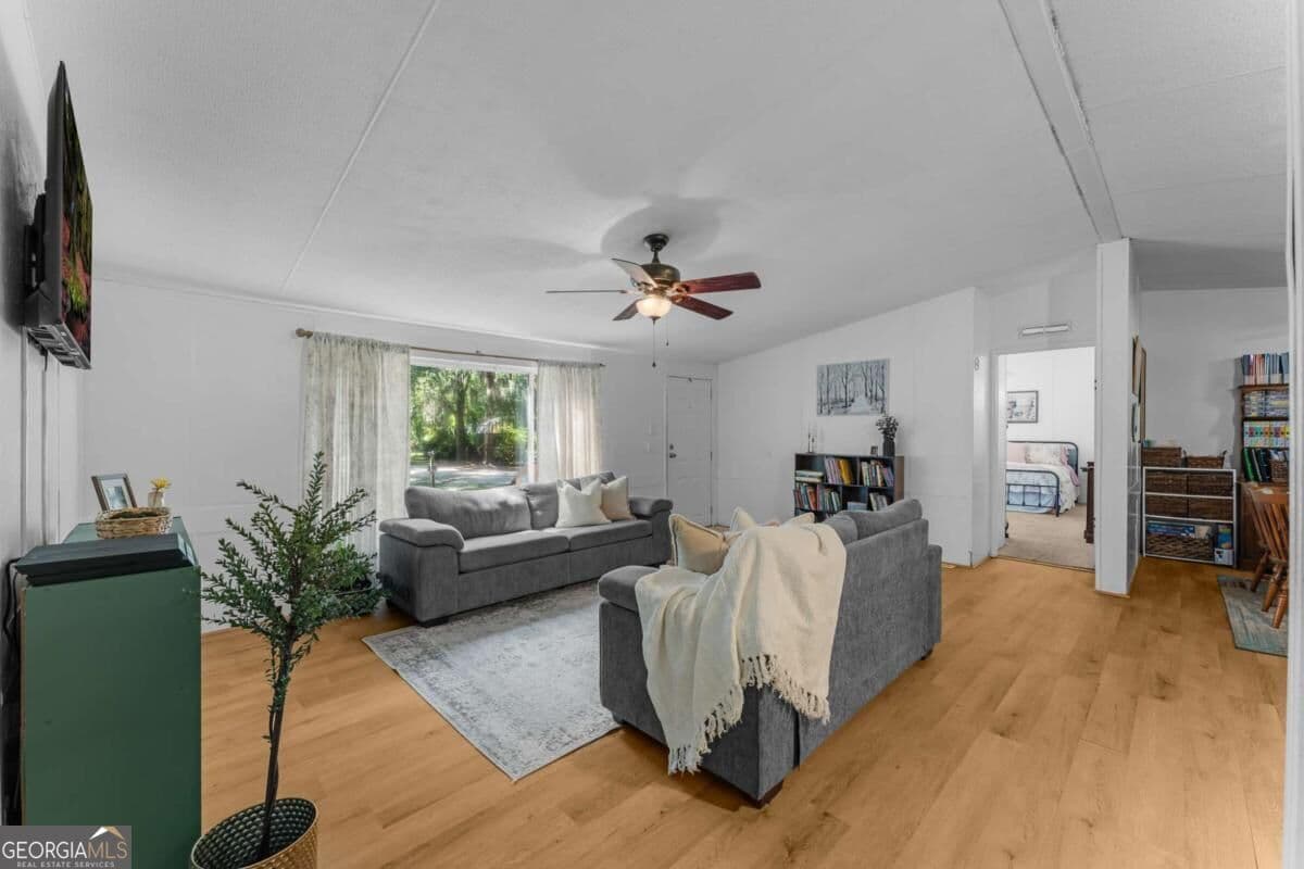 3 bedroom, 2 bathroom, 1,568 sq ft manufactured home,single family residence for sale at 271 Wild Heron Drive, Midway, GA 31320 — photo 4