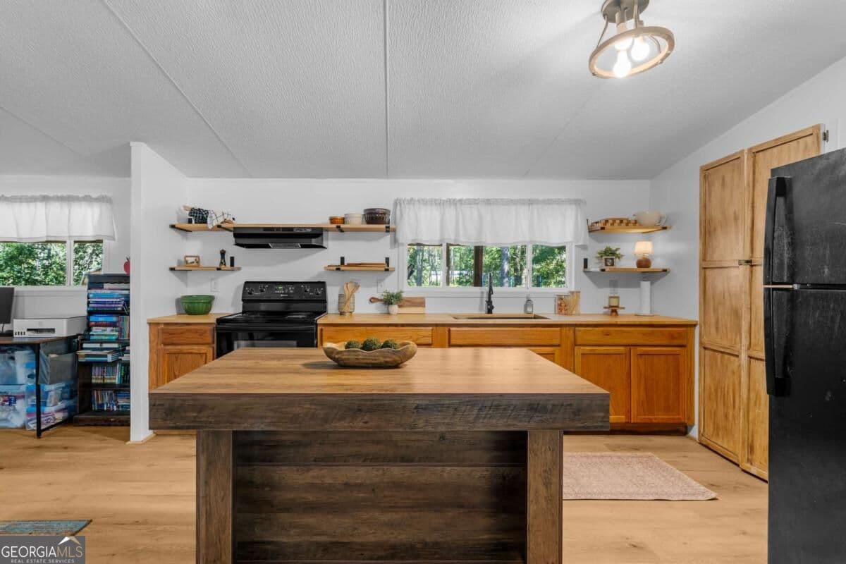 3 bedroom, 2 bathroom, 1,568 sq ft manufactured home,single family residence for sale at 271 Wild Heron Drive, Midway, GA 31320 — photo 8