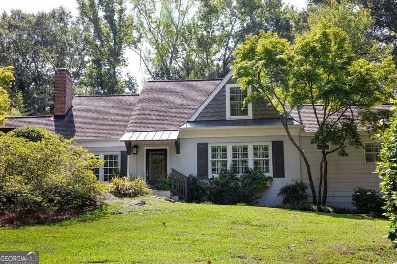 6 bedroom, 4.5 bathroom, 3,604 sq ft single family residence for sale at 403 Parkway Drive, Athens, GA 30606 — photo 1 of 75