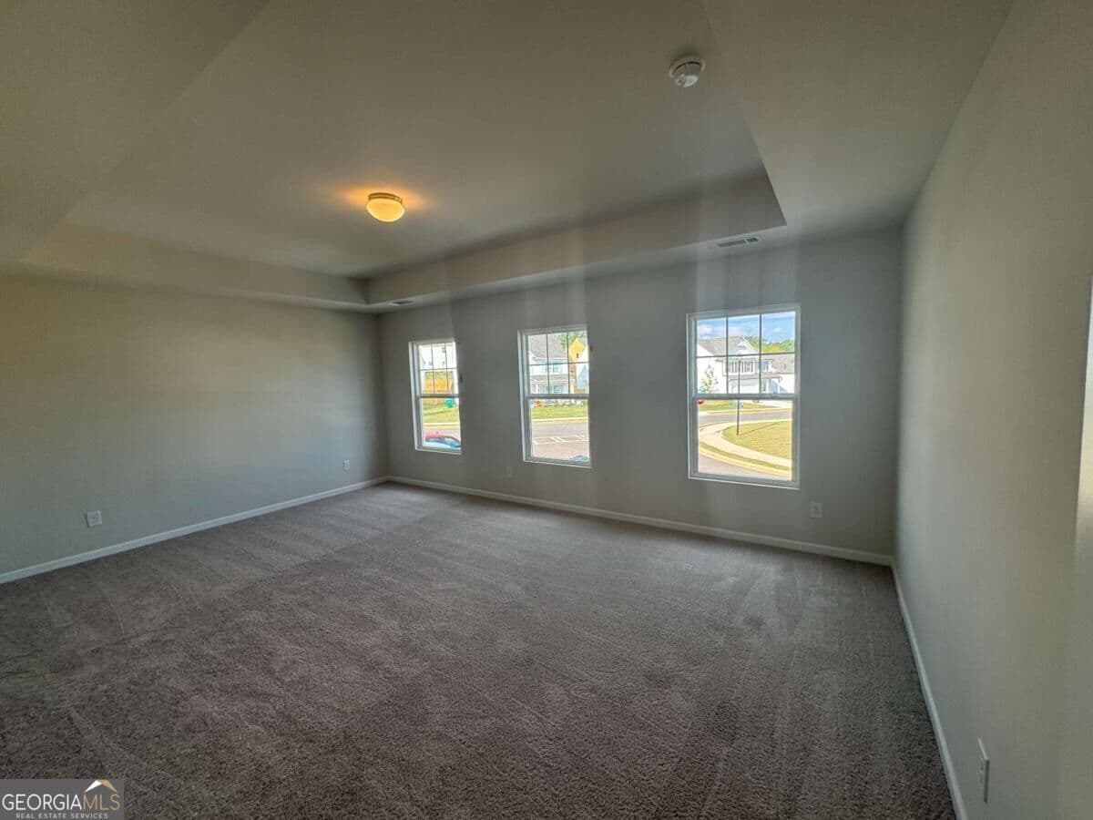4 bedroom, 2.5 bathroom, 2,200 sq ft single family residence for sale at 813 Oakmont Trace, Canton, GA 30114 — photo 8