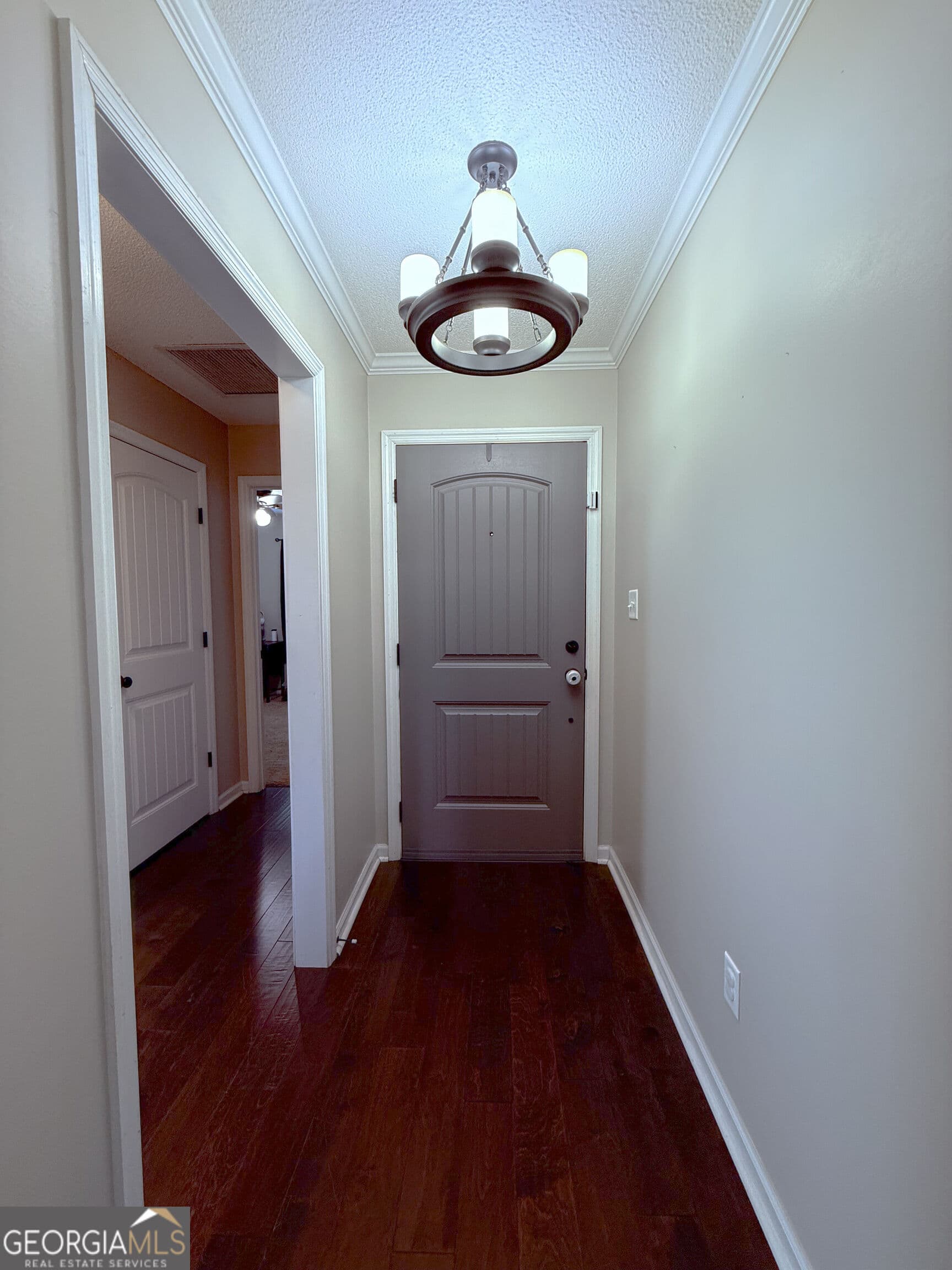 3 bedroom, 2 bathroom, 1,572 sq ft single family residence for sale at 4927 Loch Laurel Road, Lake Park, GA 31636 — photo 4