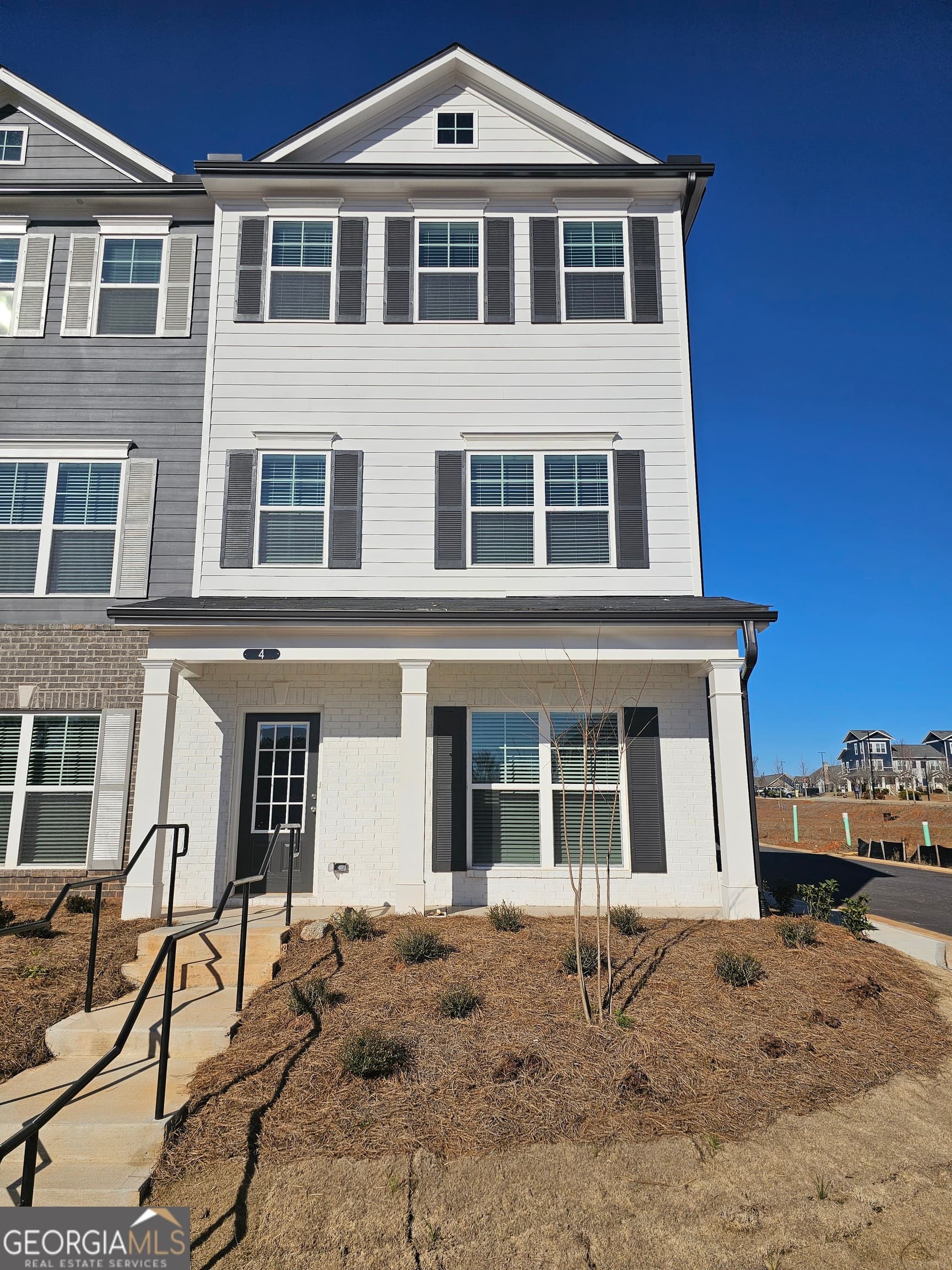 4 bedroom, 3.5 bathroom, 1,919 sq ft townhouse for rent at 4 Silver Lane, Newnan, GA 30265 for $2,300 a month — photo 1 of 1