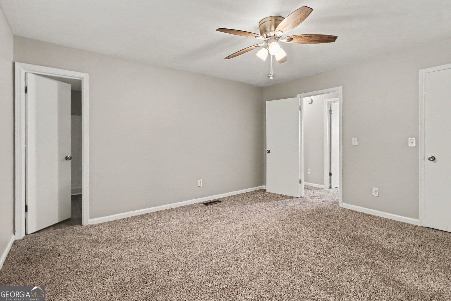 4 bedroom, 2 bathroom, 1,810 sq ft single family residence for sale at 115 Pintail Drive, Newnan, GA 30263 — photo 8