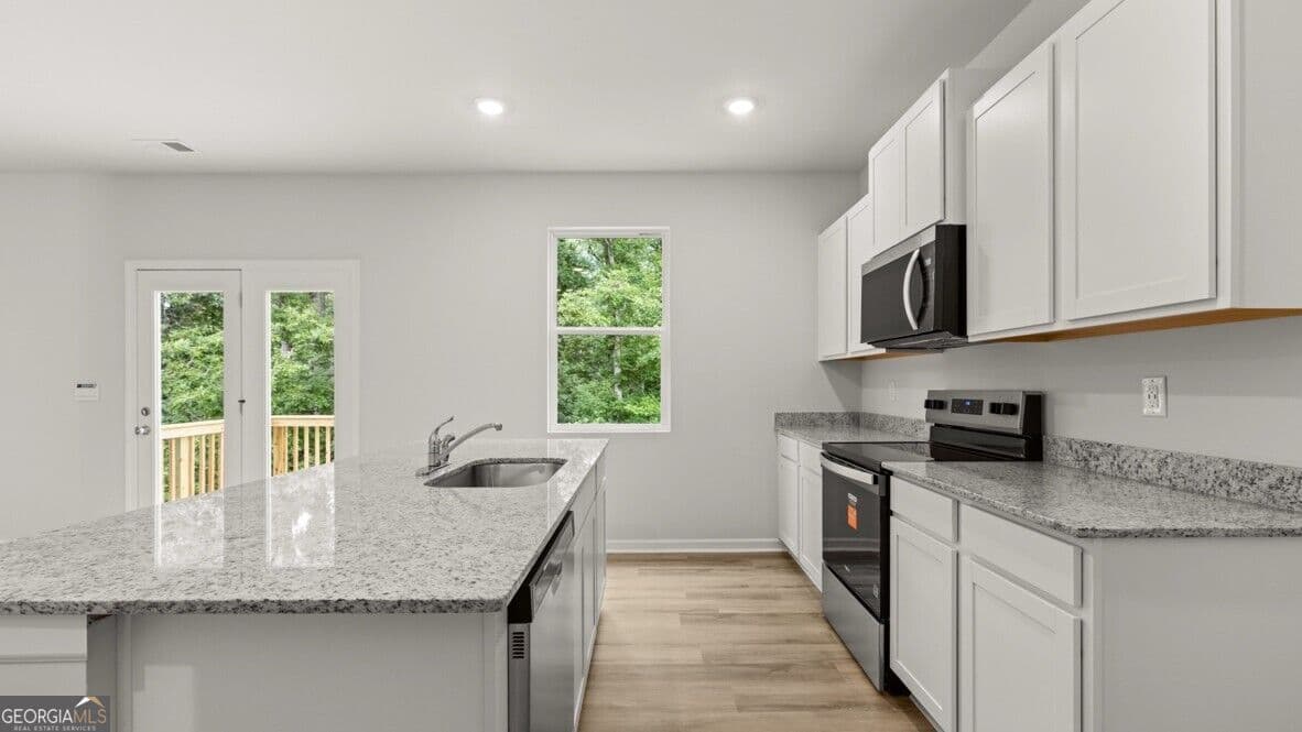 4 bedroom, 2.5 bathroom, 1,991 sq ft single family residence for sale at 103 Glenrise Road, Dallas, GA 30157 — photo 6