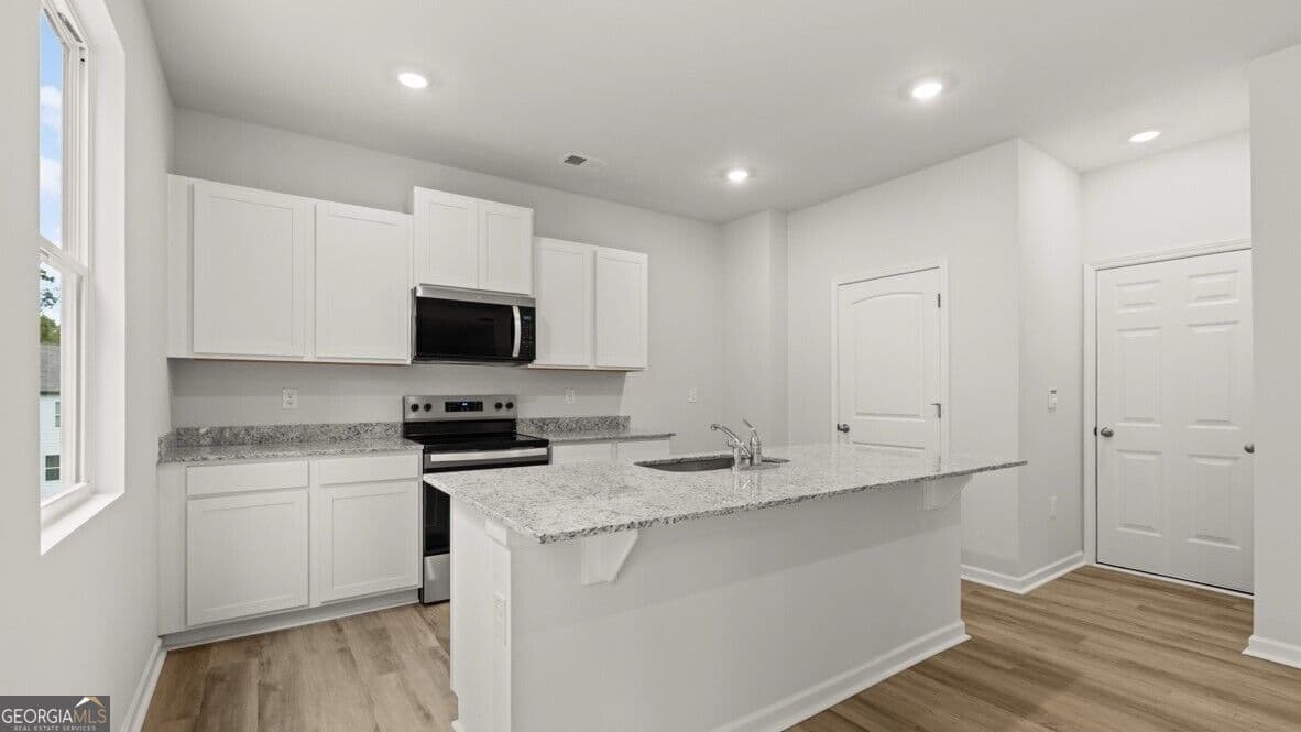 4 bedroom, 2.5 bathroom, 1,991 sq ft single family residence for sale at 103 Glenrise Road, Dallas, GA 30157 — photo 5