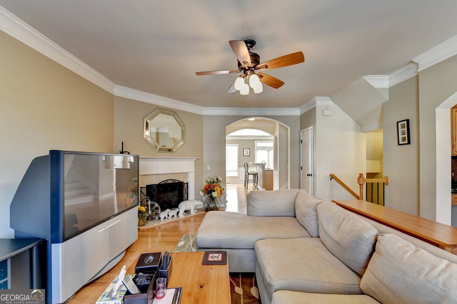 3 bedroom, 2.5 bathroom, 1,920 sq ft townhouse for sale at 6110 Briggs Way WAY, Johns Creek, GA 30097 — photo 6