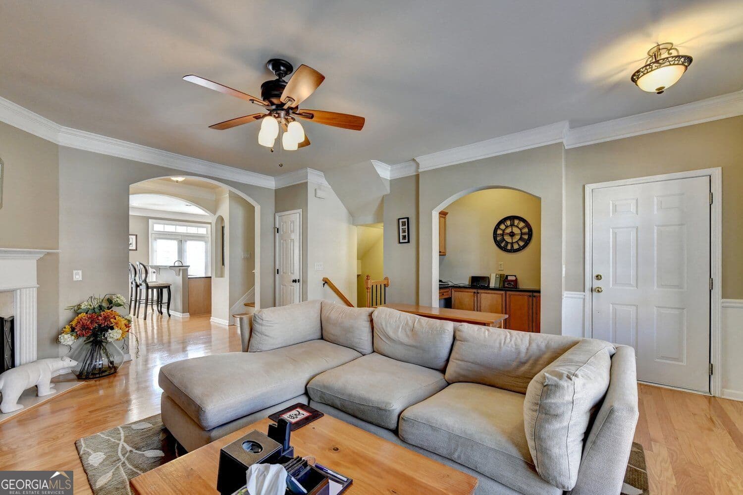 3 bedroom, 2.5 bathroom, 1,920 sq ft townhouse for sale at 6110 Briggs Way WAY, Johns Creek, GA 30097 — photo 7